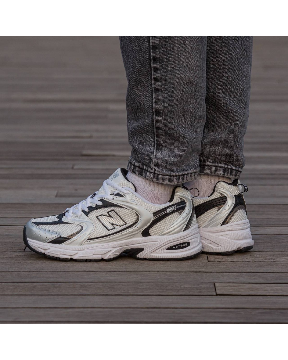 New Balance 530 Black White Silver