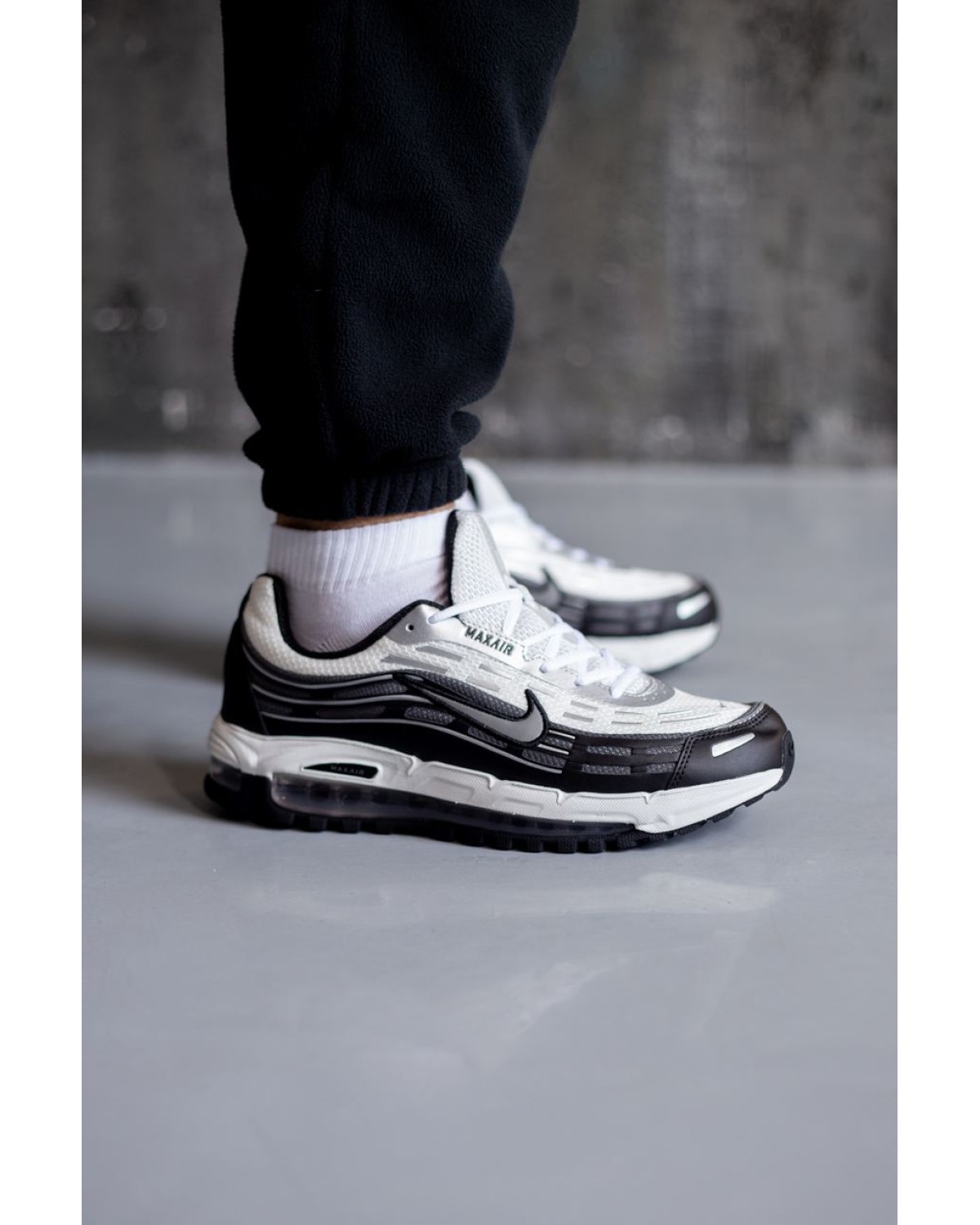 Nike Air Max TL 2.5 Black/White