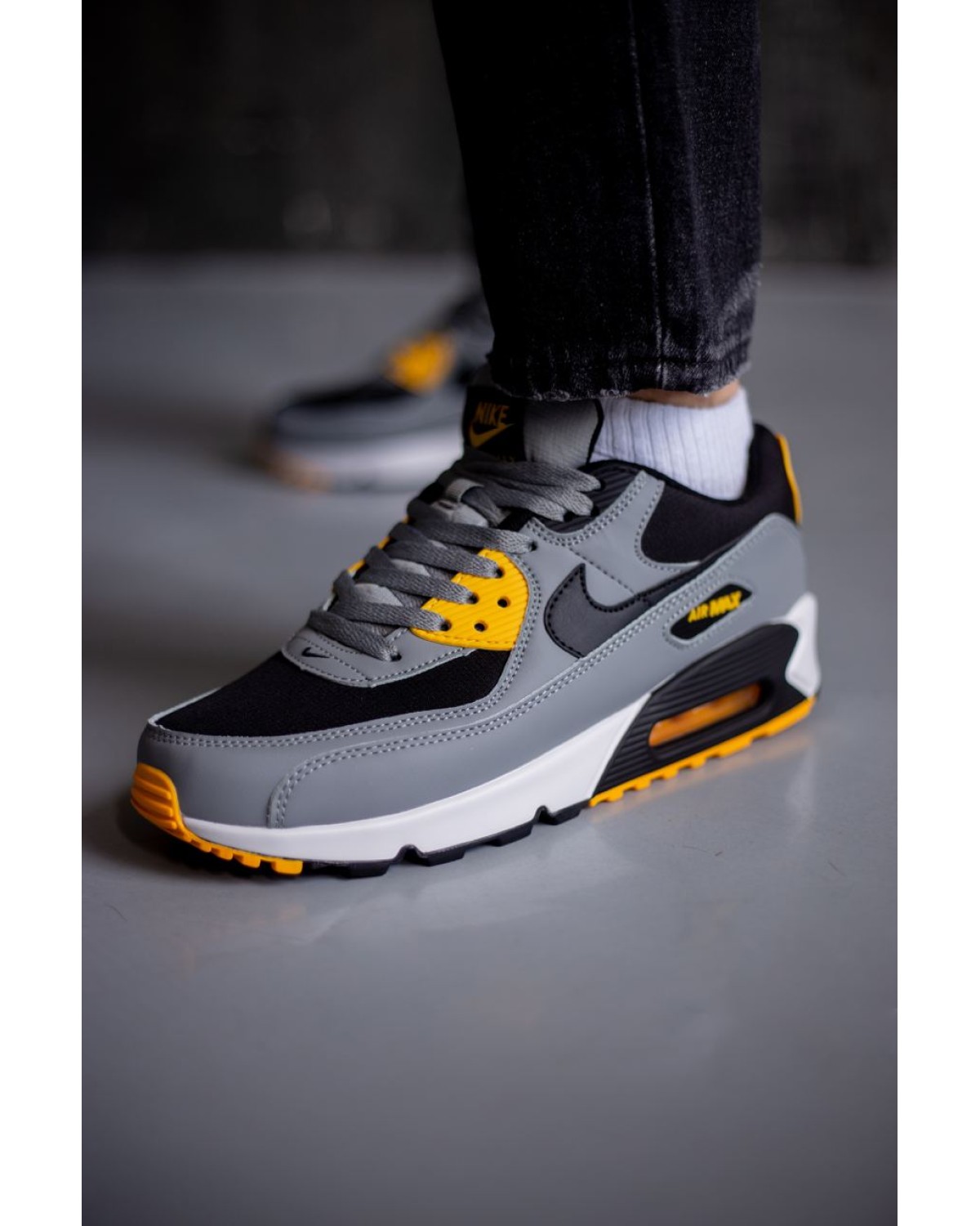 Nike Air Max 90 Classic Batman