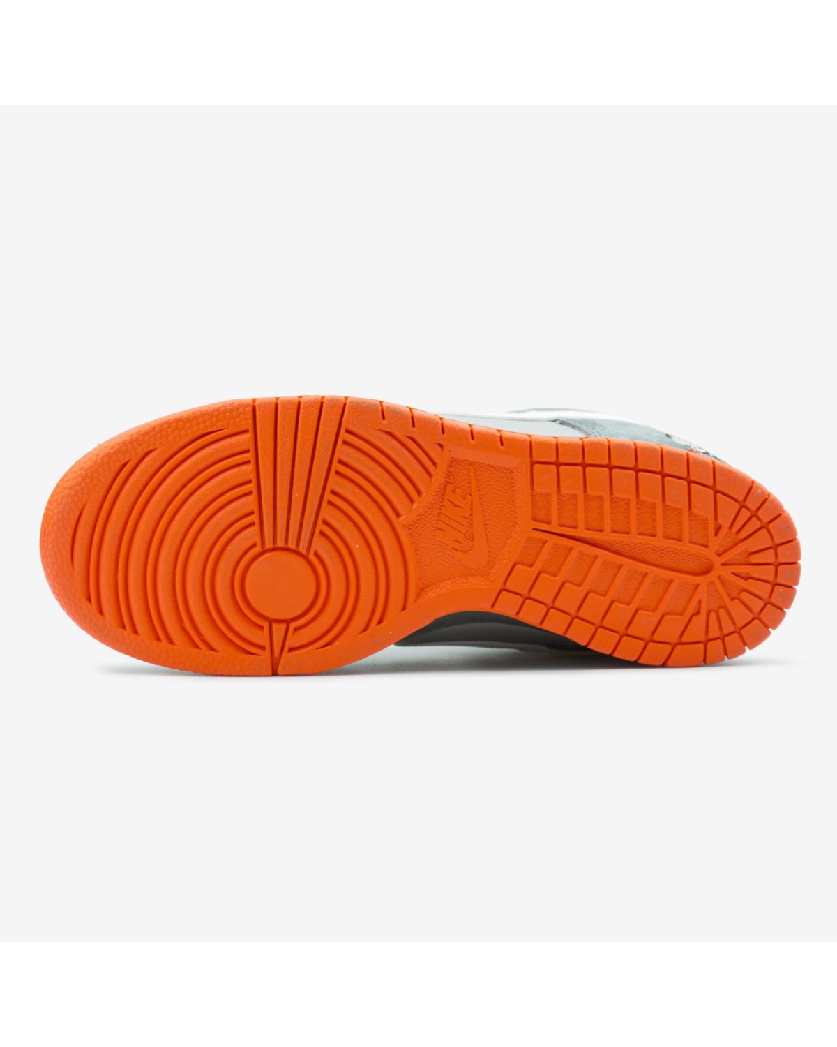 Nike Dunk SB Low Staple NYC Pigeon