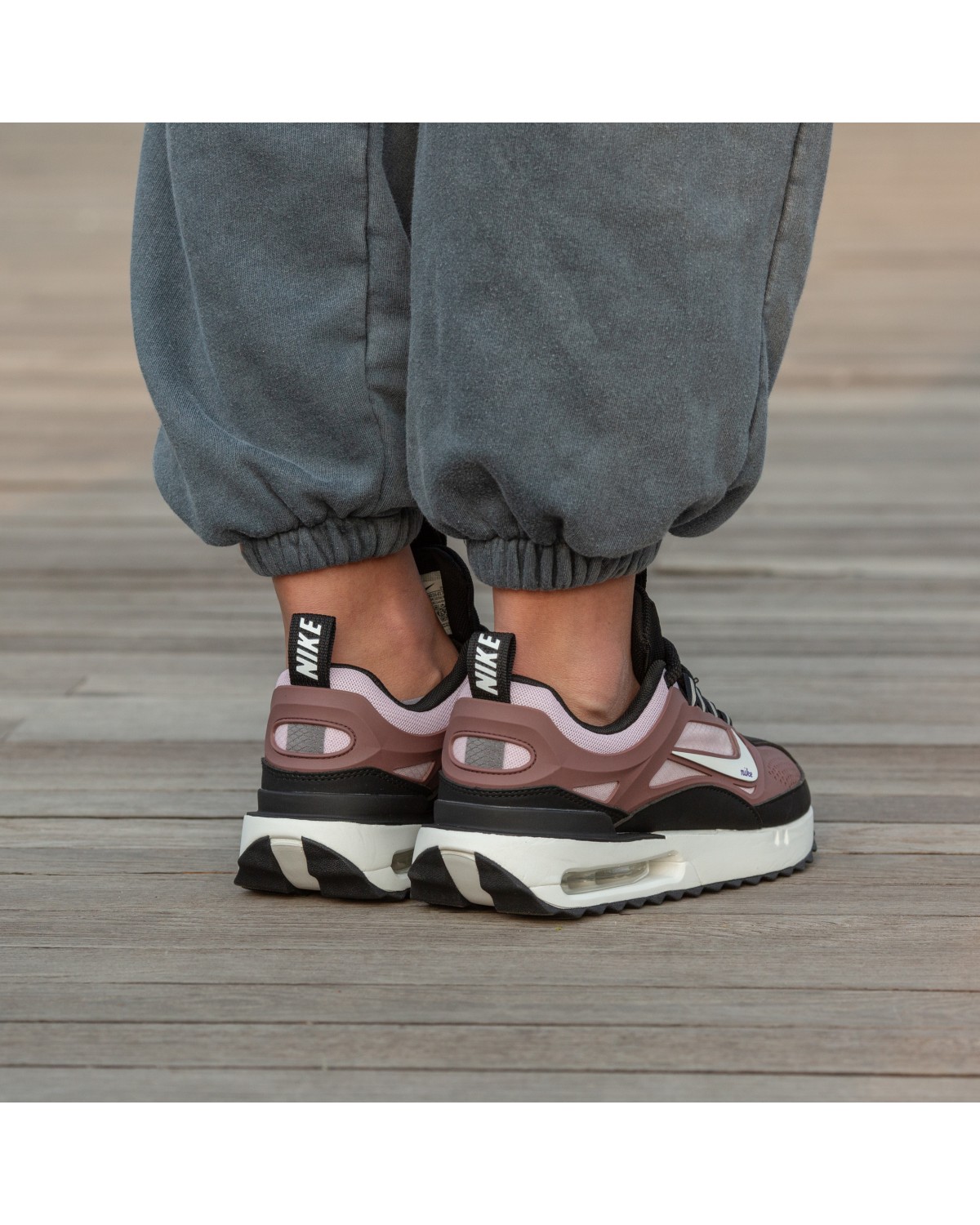 Nike Air Max Dawn Black Rose