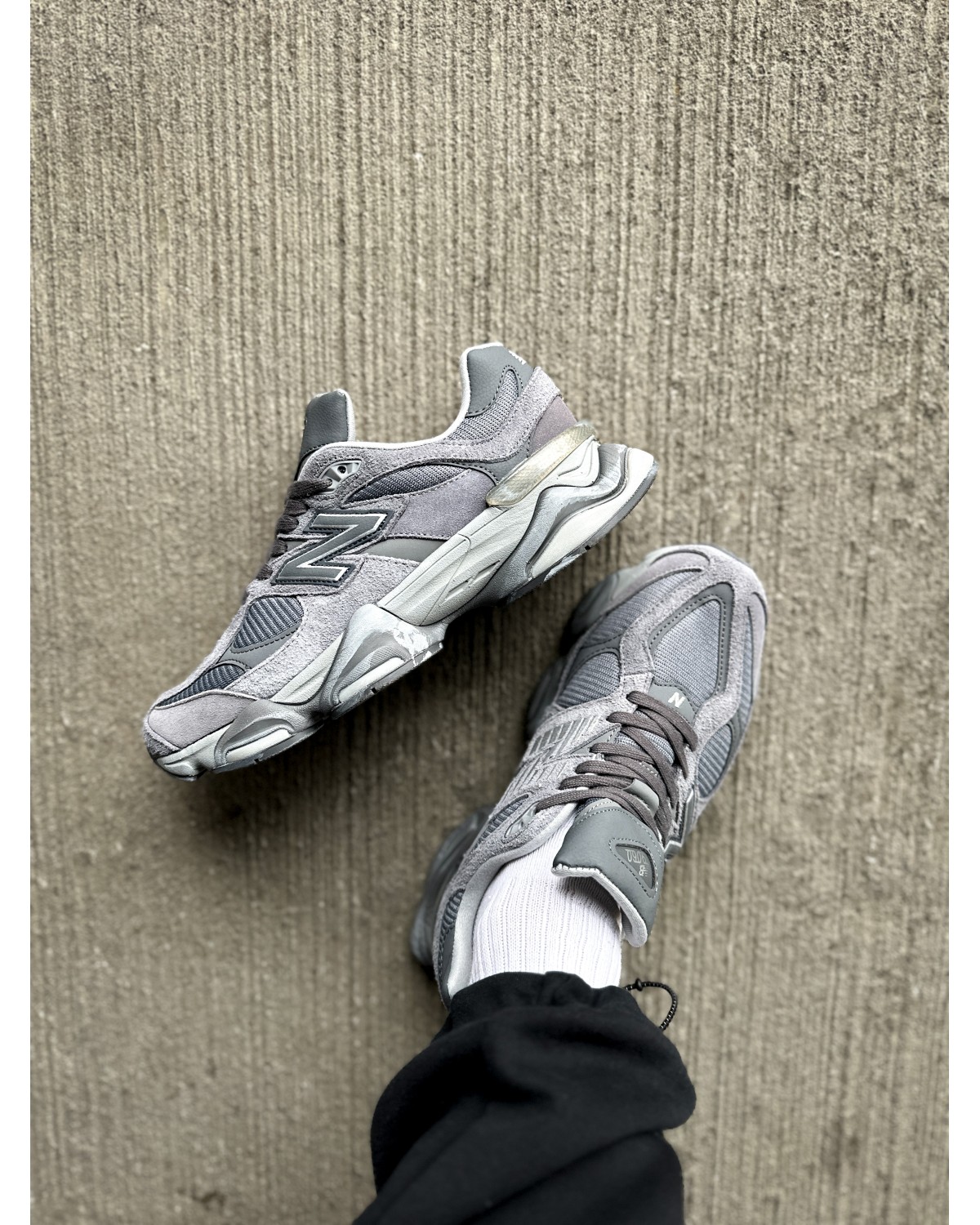 New Balance 9060 "Casterlock Grey"