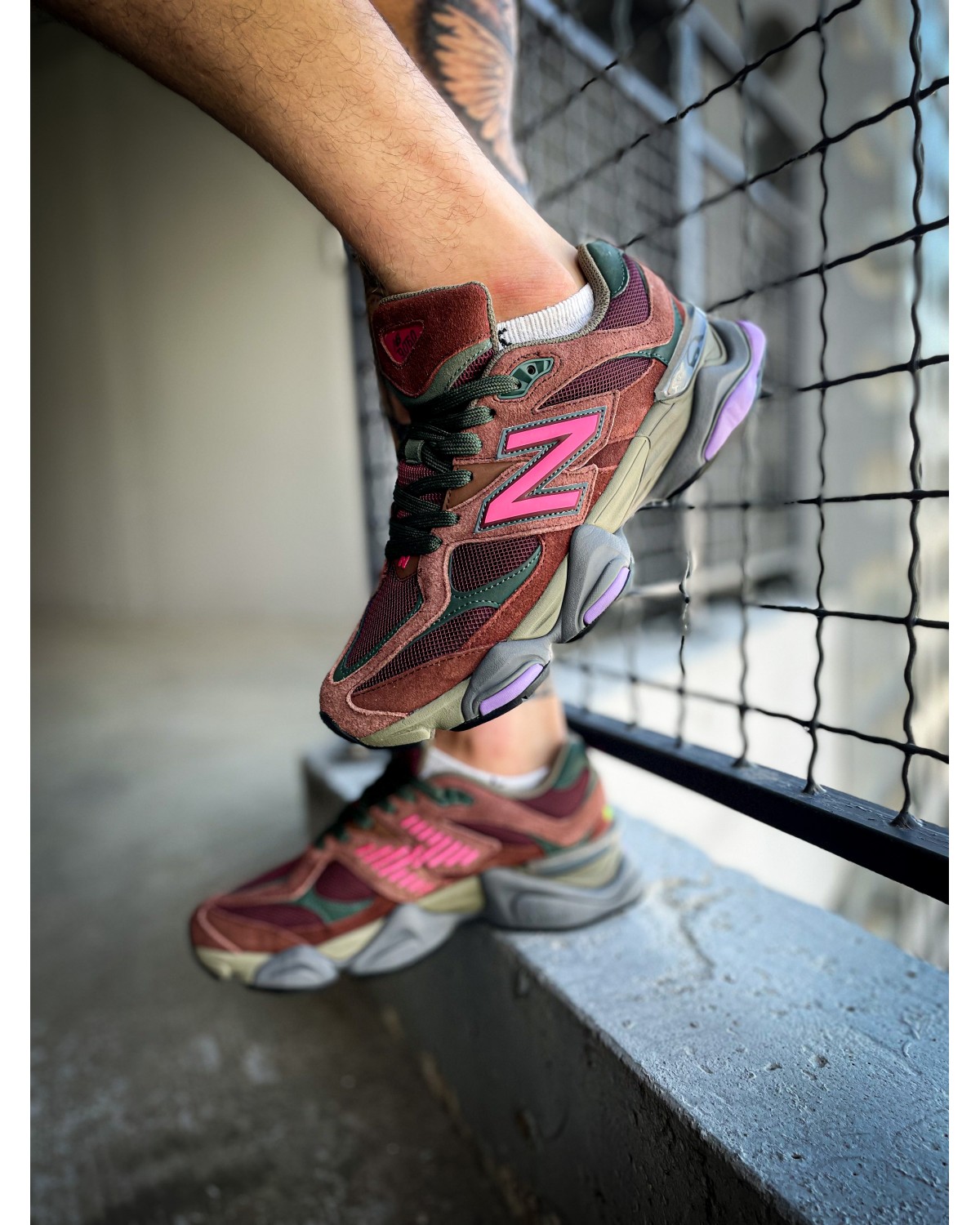 New Balance 9060 "Burgundy Pink"