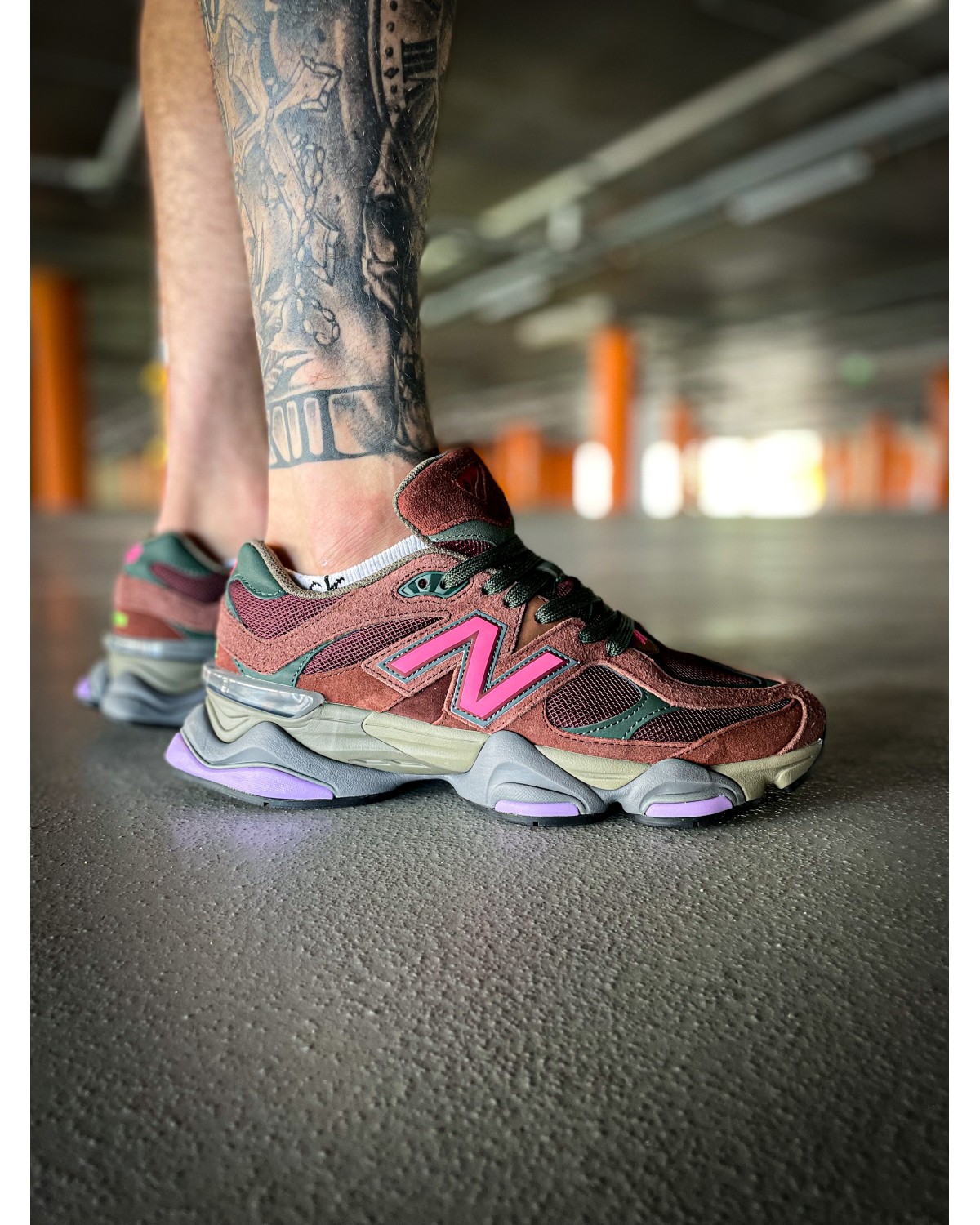 New Balance 9060 "Burgundy Pink"