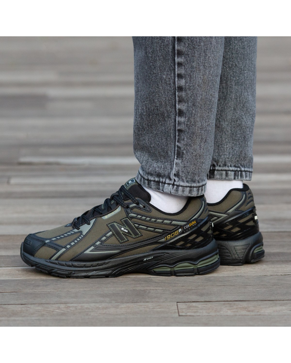 New Balance 1906R x Cordura Haki