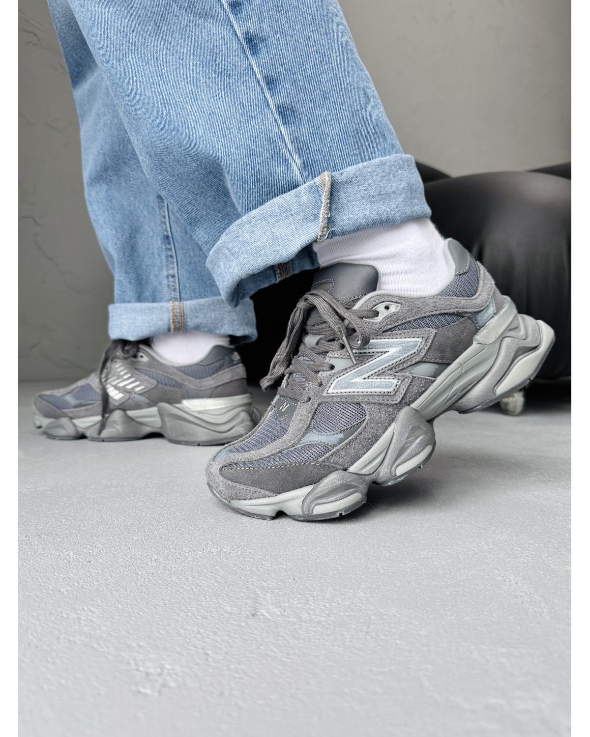 New Balance 9060 Grey