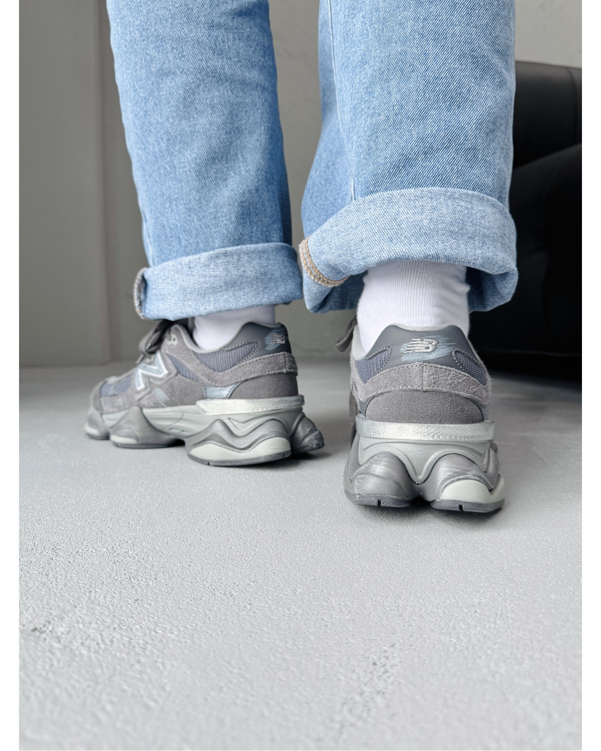 New Balance 9060 Grey