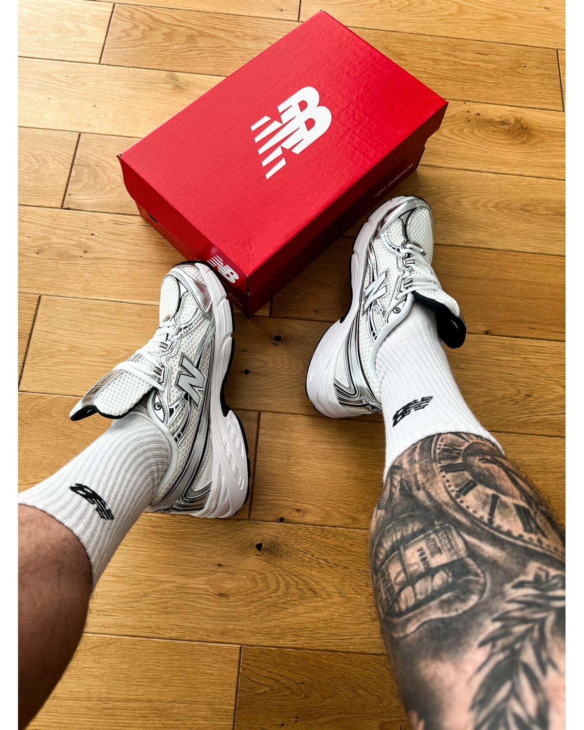 New Balance 740v2 "White Silver Black"