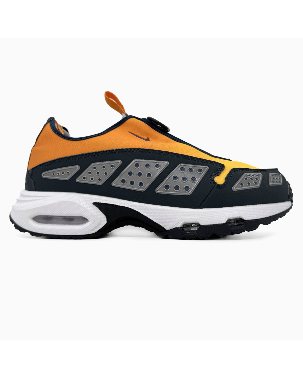 Nike Air Max Max SNDR Canyon Gold and Deep Ocean