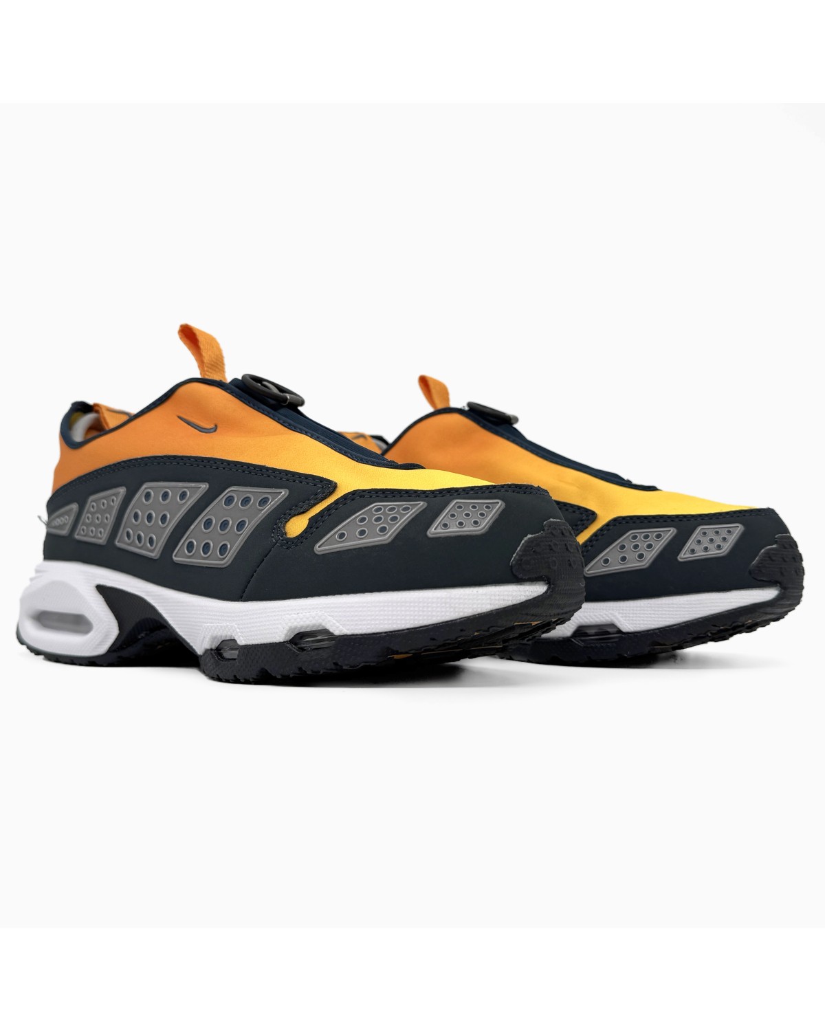 Nike Air Max Max SNDR Canyon Gold and Deep Ocean