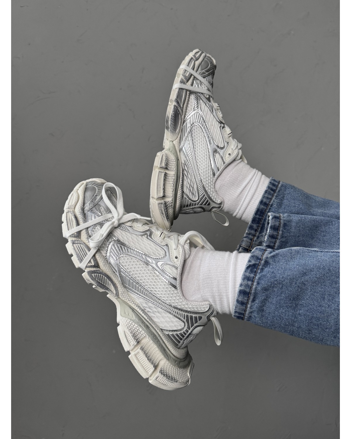 Balenciaga 3XL White/Silver