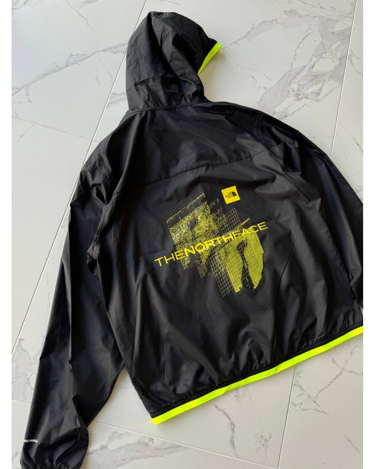 Вітрівка The North Face