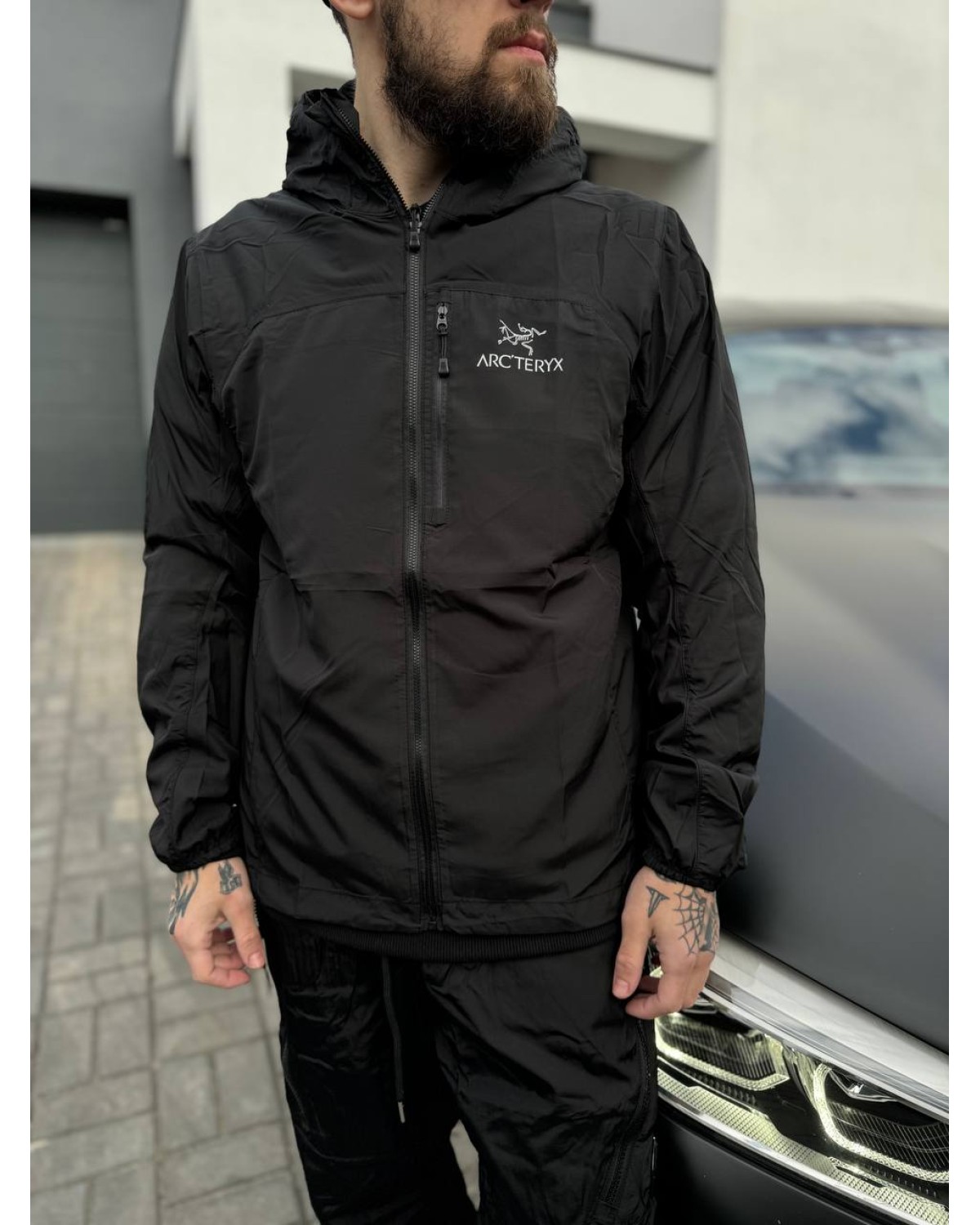 Вітрівка Arcteryx