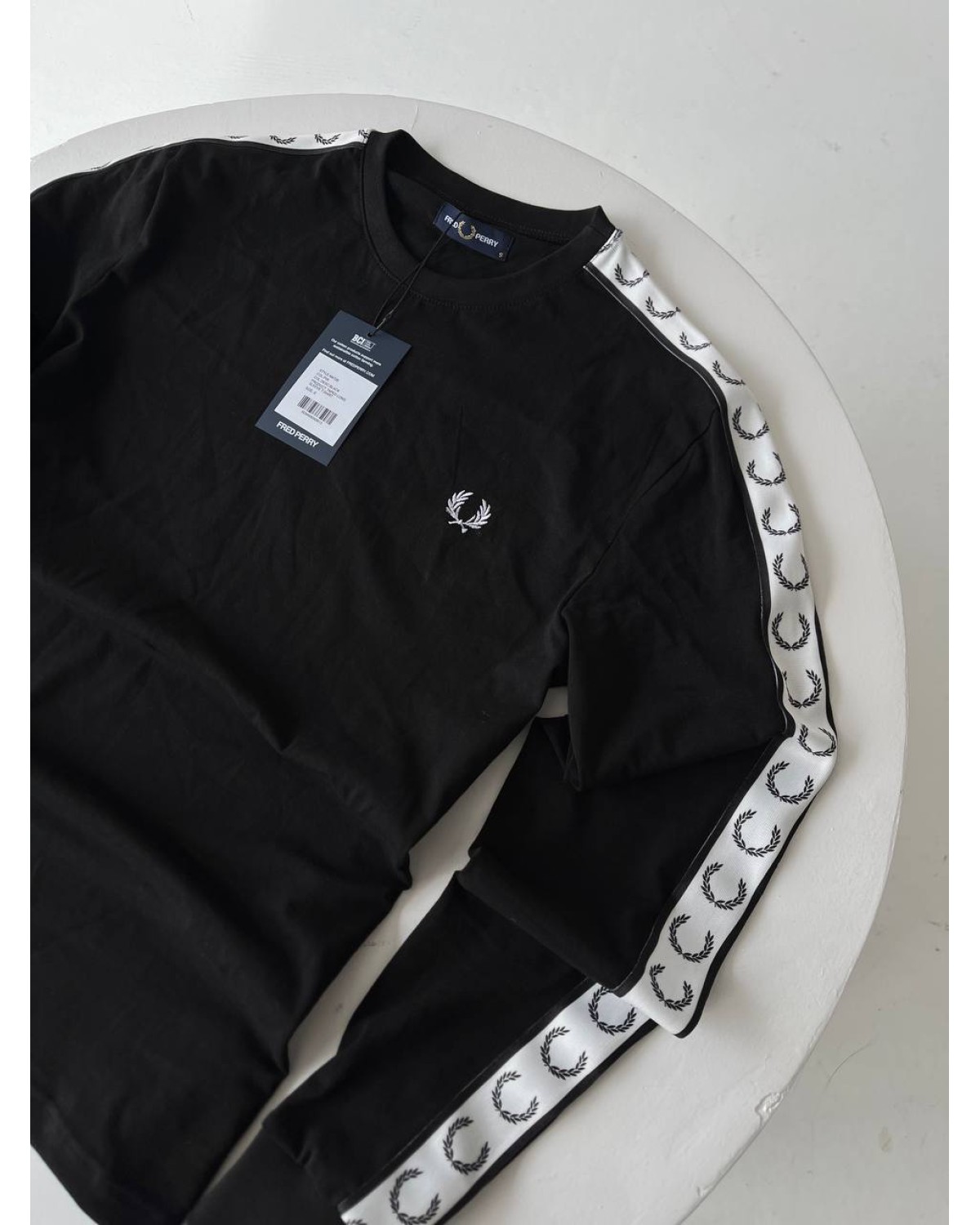 Лонг Fred Perry