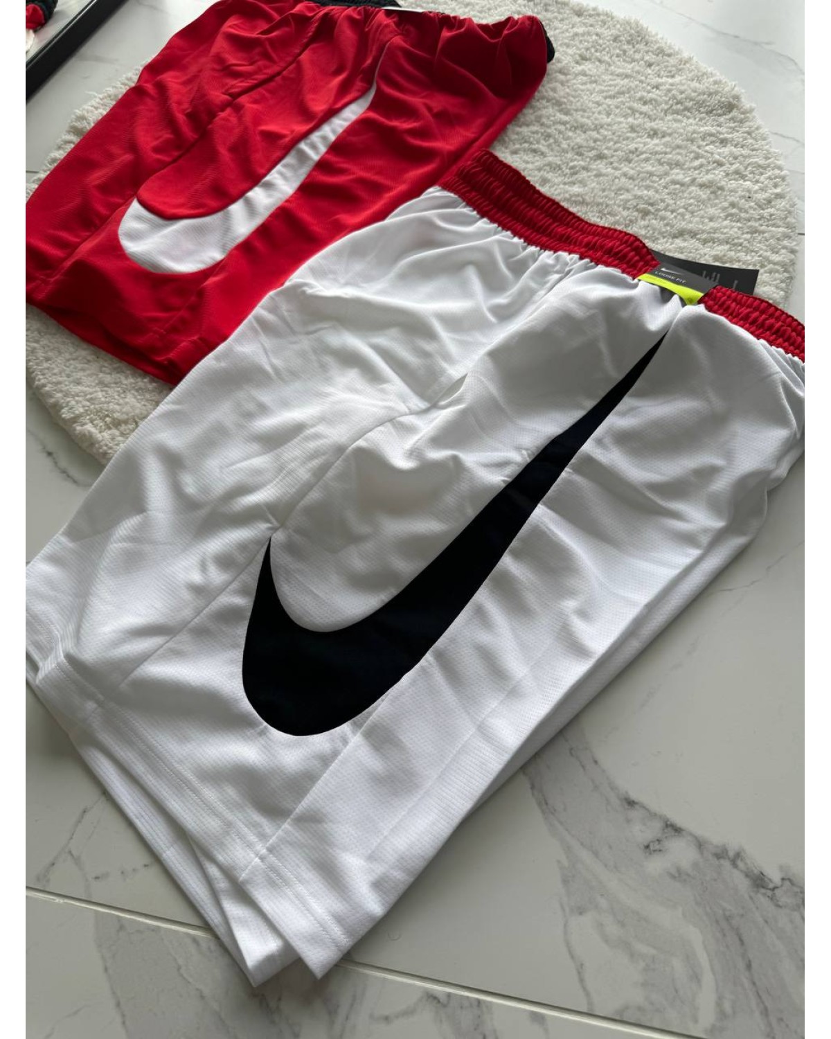 Шорти Nike big  swoosh білі