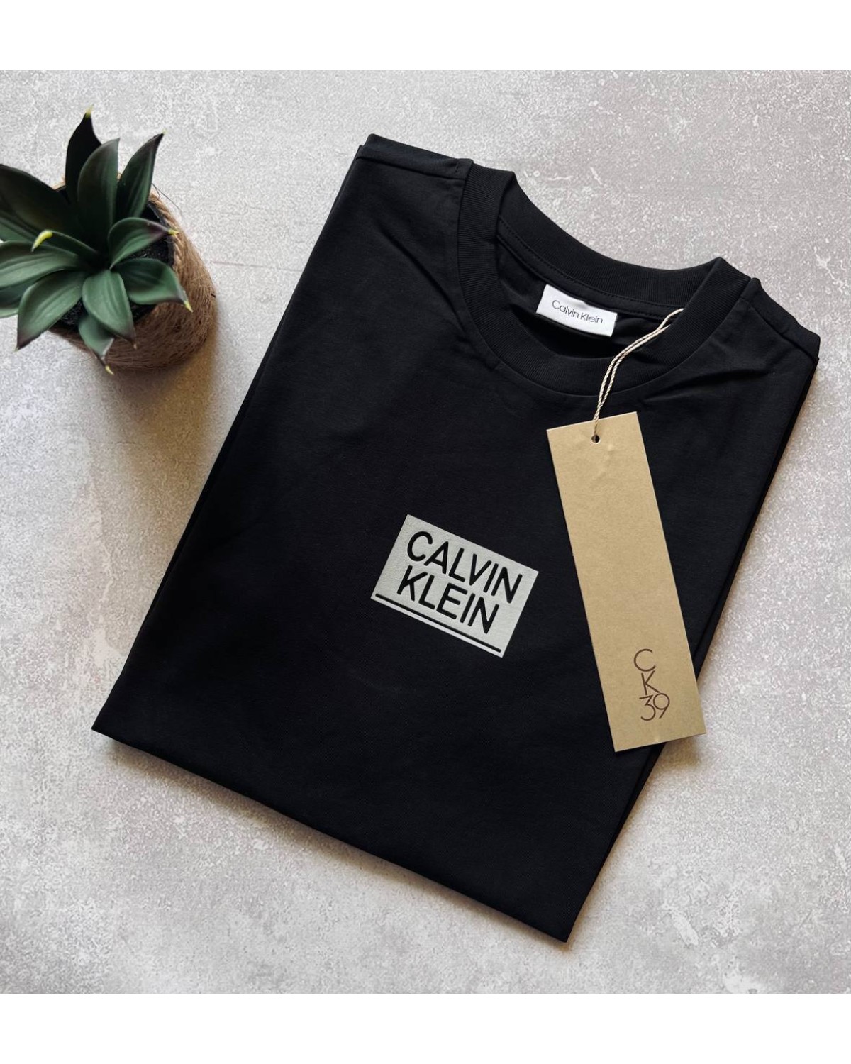 Футболка Calvin-Klein