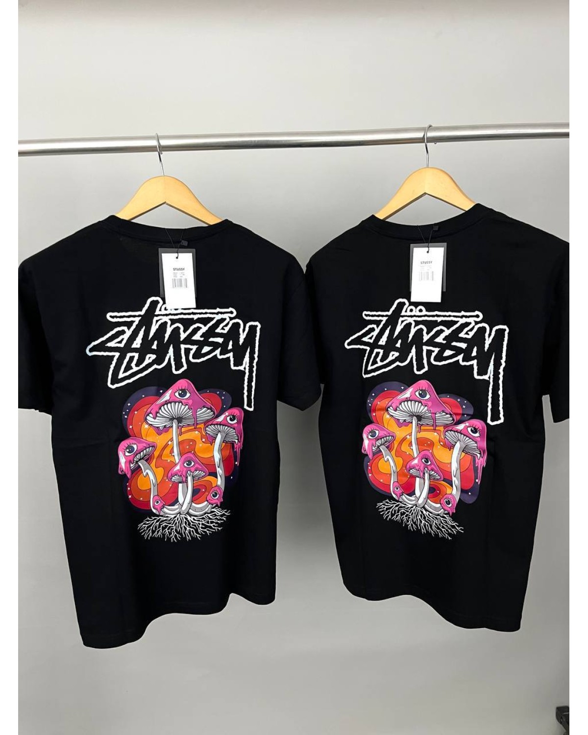 Футболка  Stussy