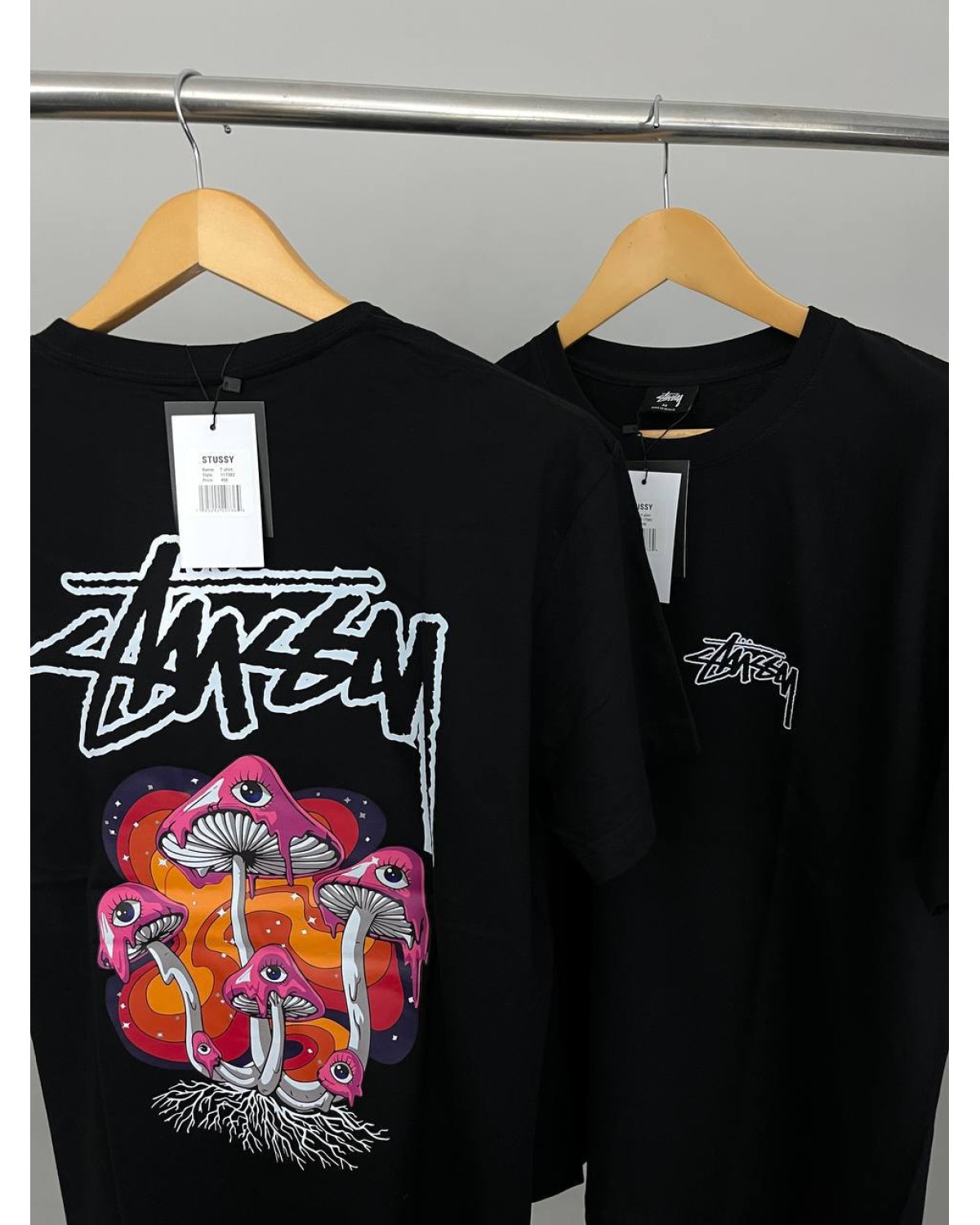 Футболка  Stussy