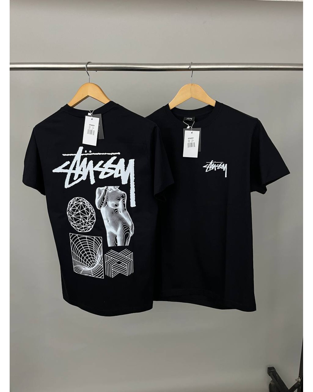 Футболка  Stussy