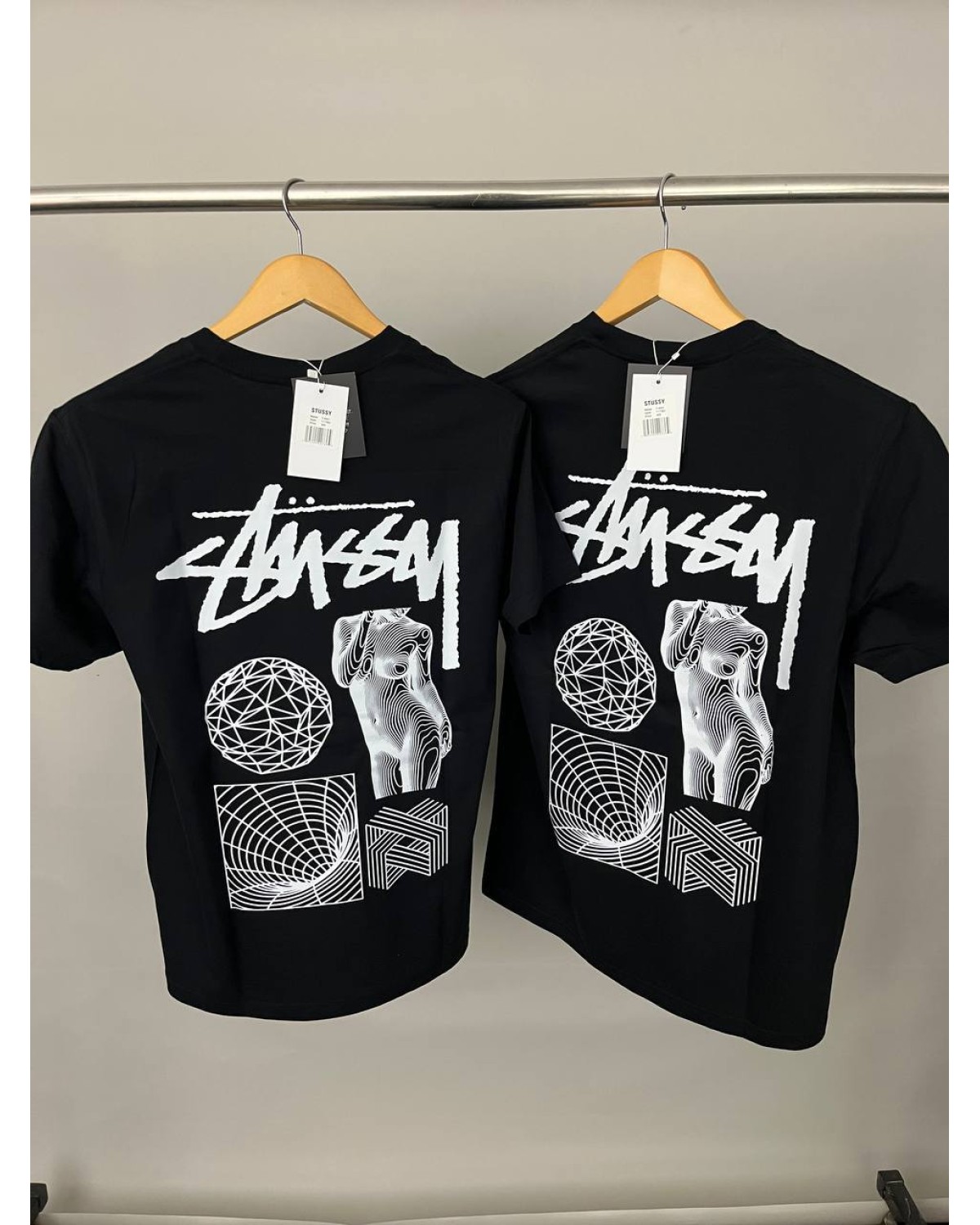 Футболка  Stussy