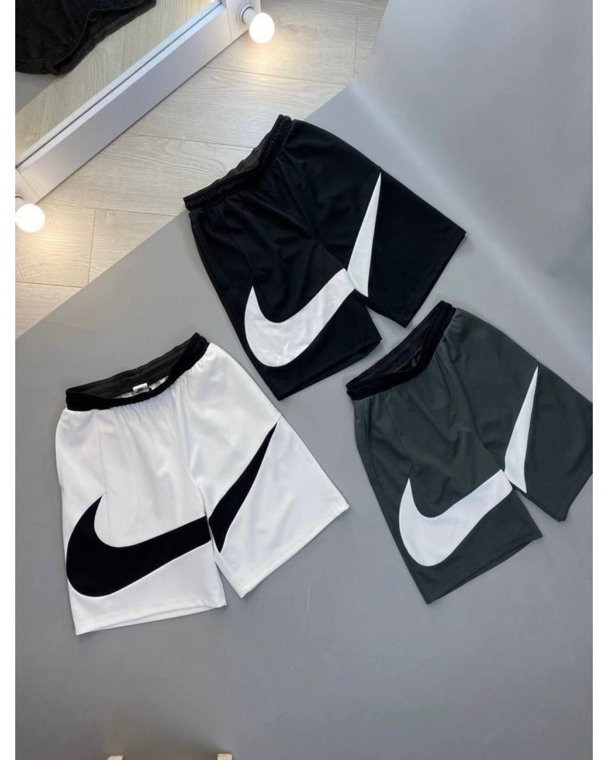 Шорти Nike Big Swoosh