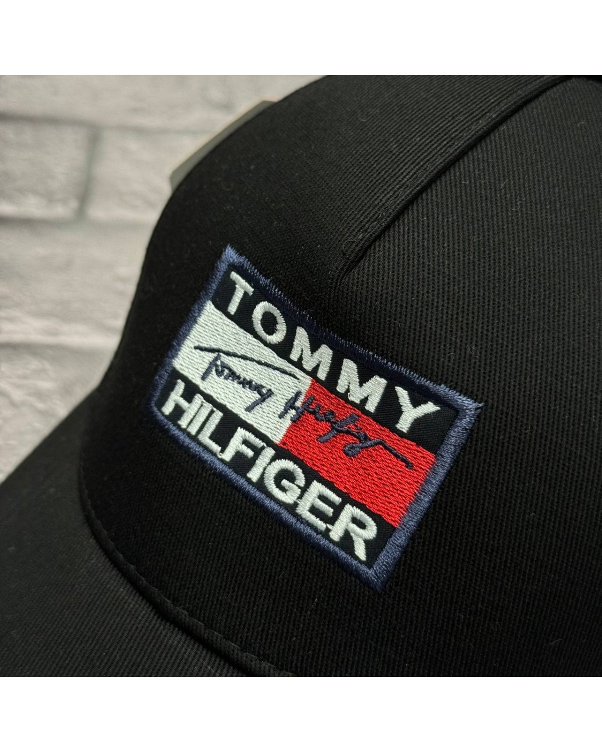 Кепка Tommy Hilfiger