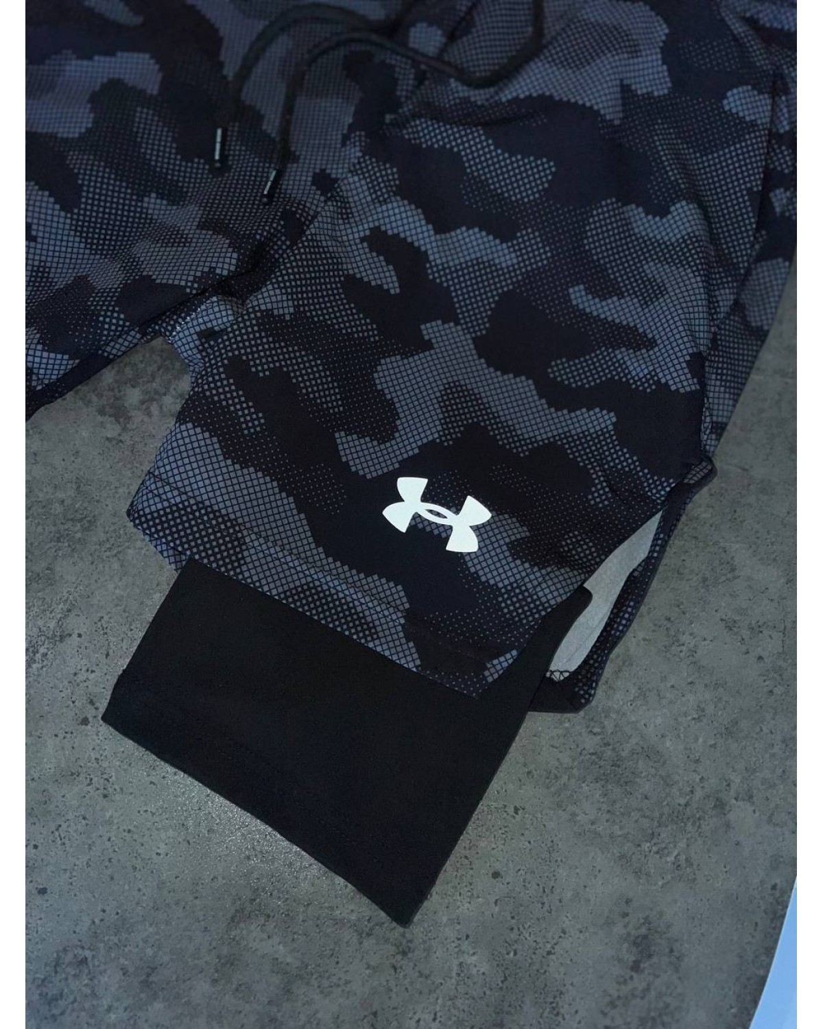 Спортивні шорти  Under Armour