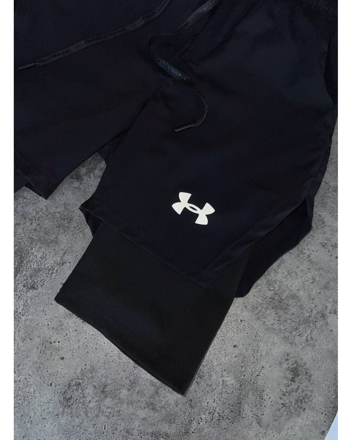 Спортивні шорти  Under Armour