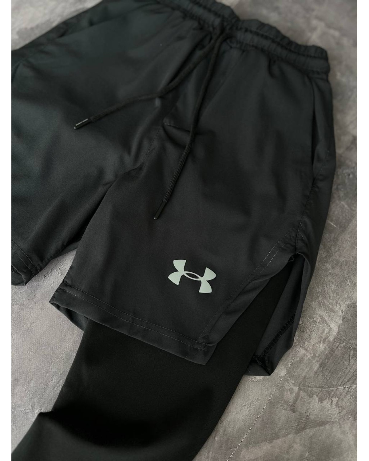 Спортивні шорти   Under Armour