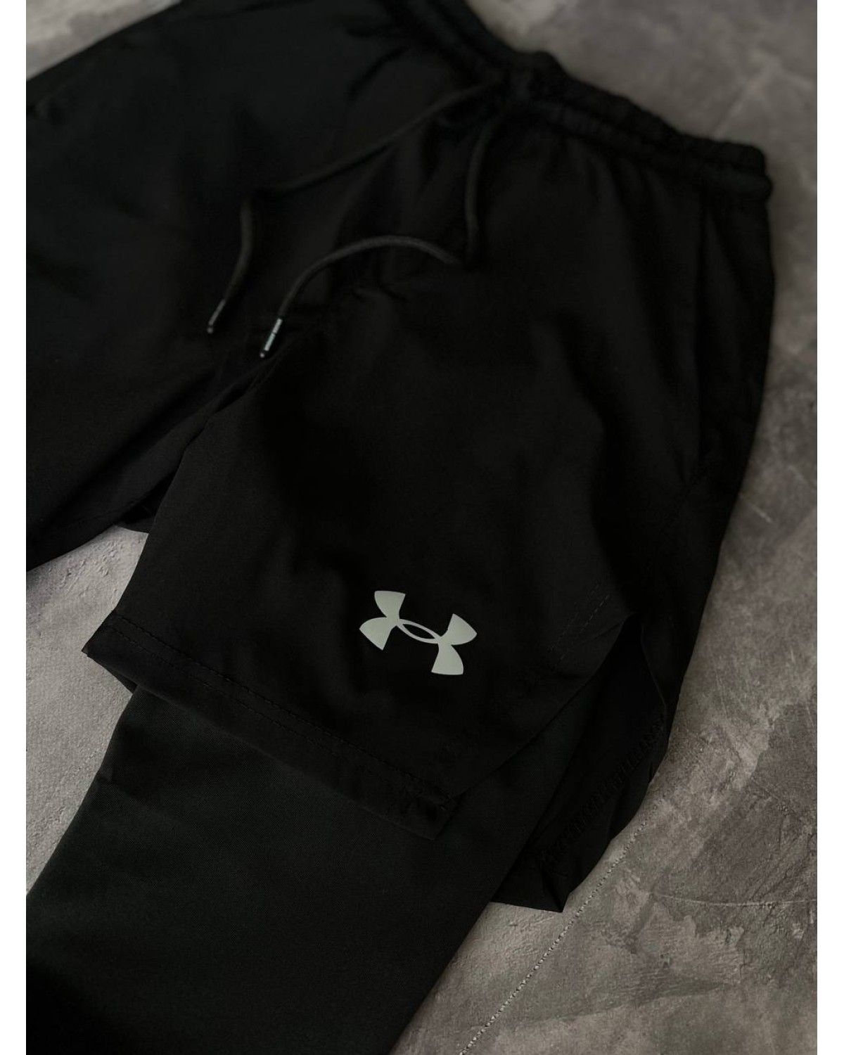 Спортивні шорти    Under Armour