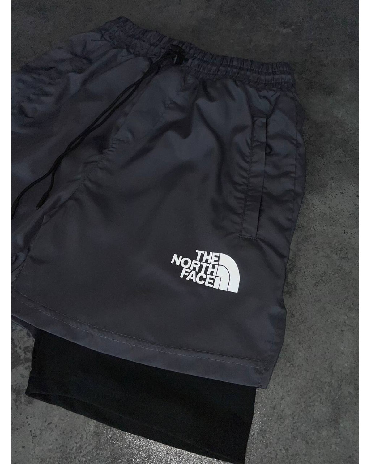 Спортивні шорти  The North Face