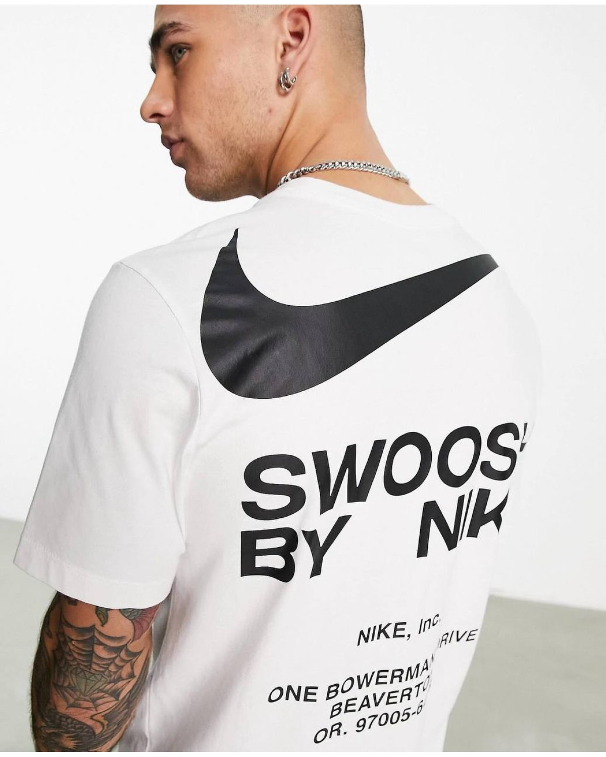 Футболка NIKE BIG SWOOSH