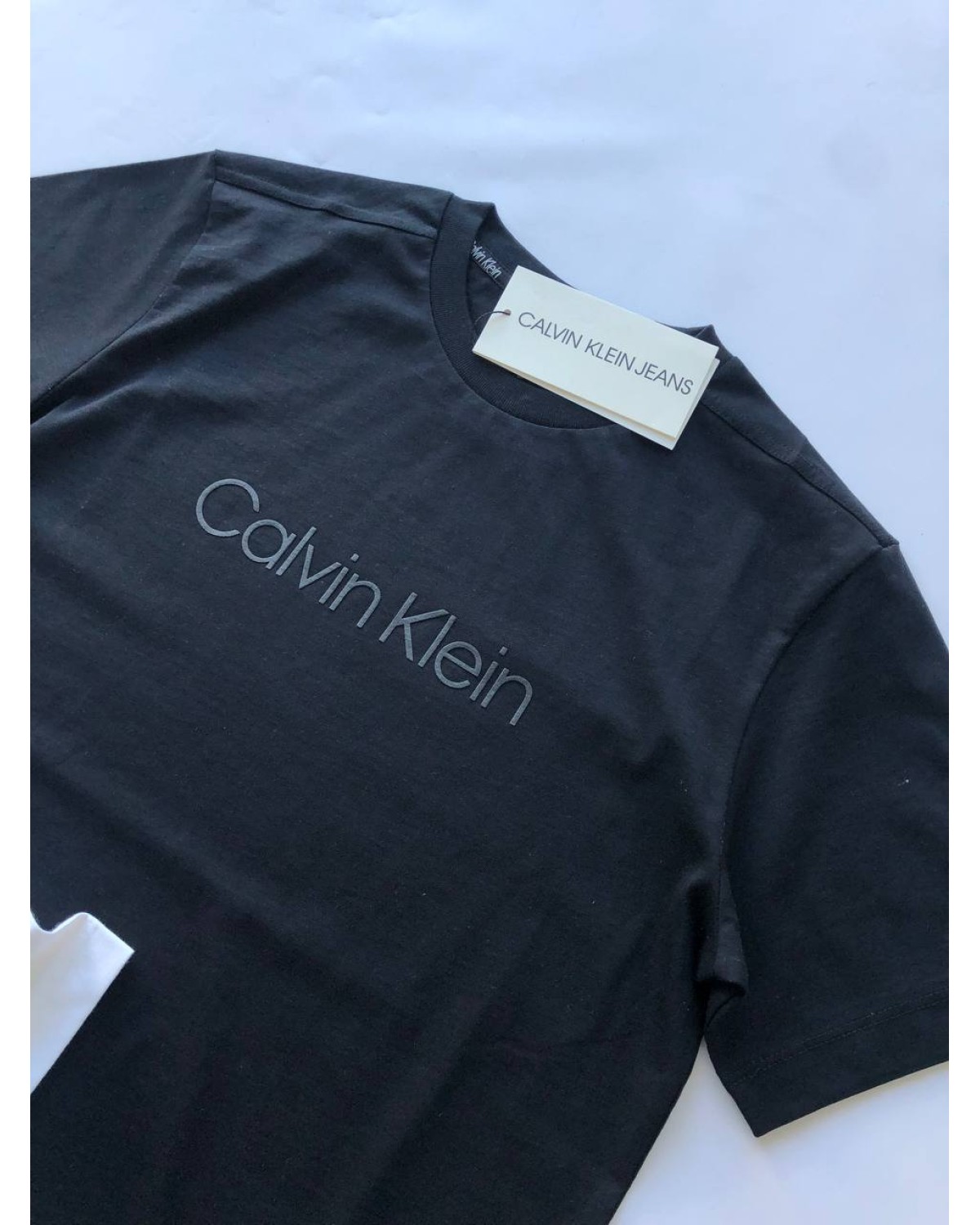 Футболка Calvin-Klein