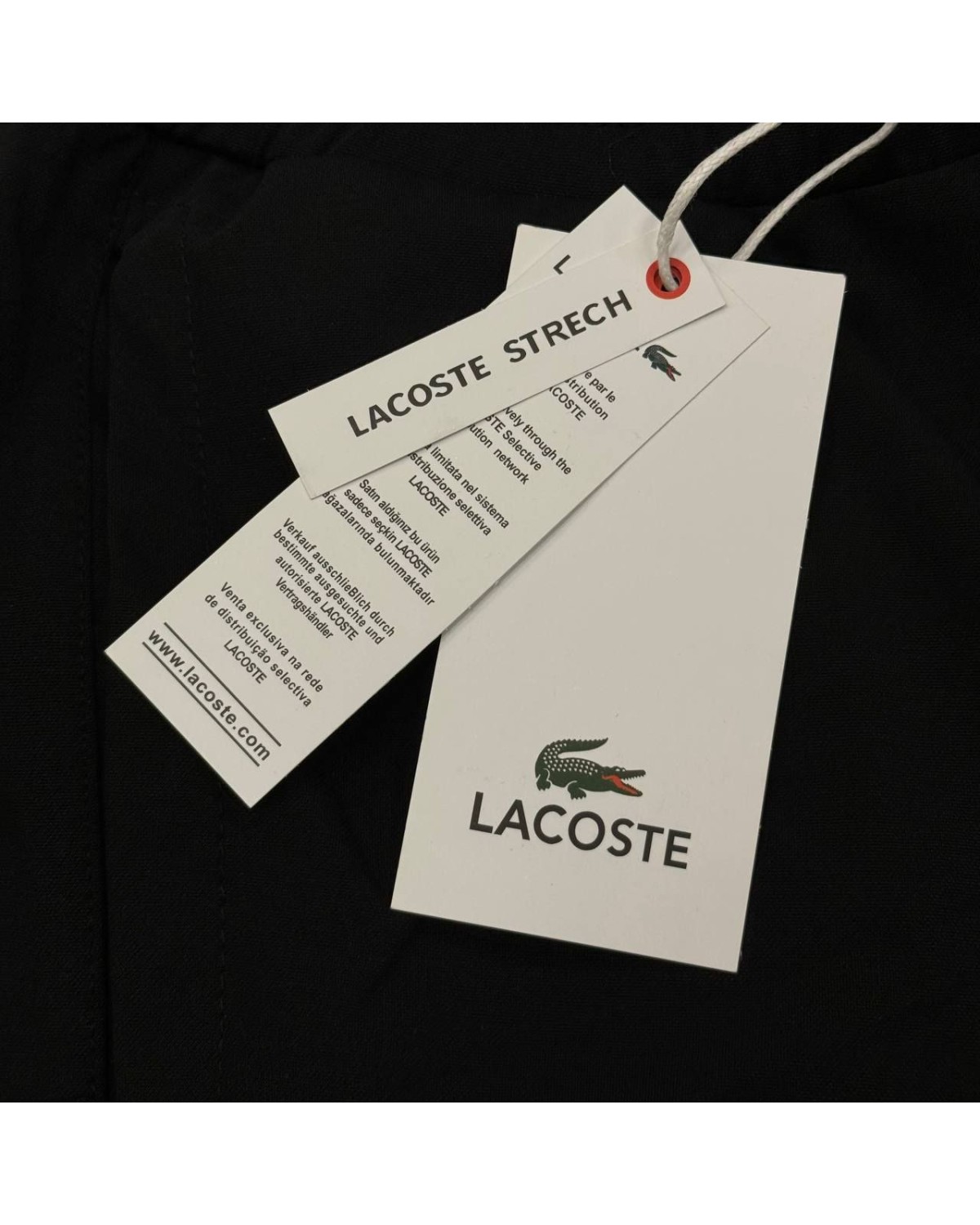 Шорти Lacoste