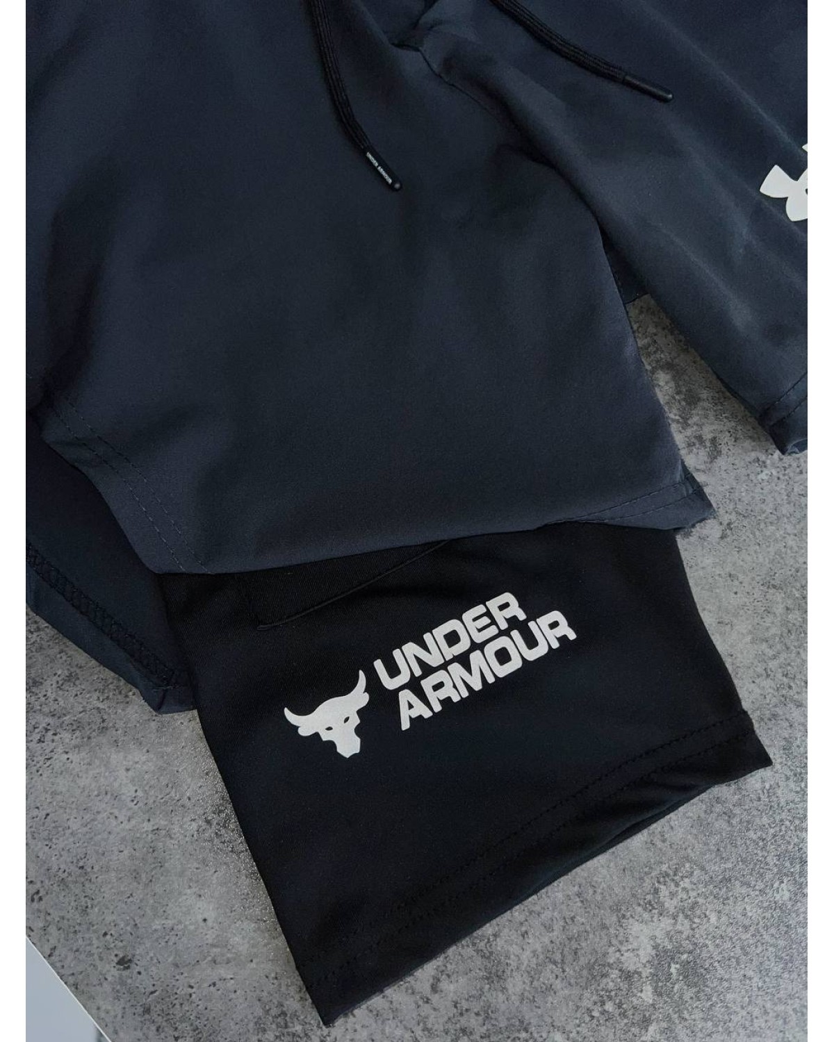 Шорти Under Armour графіт