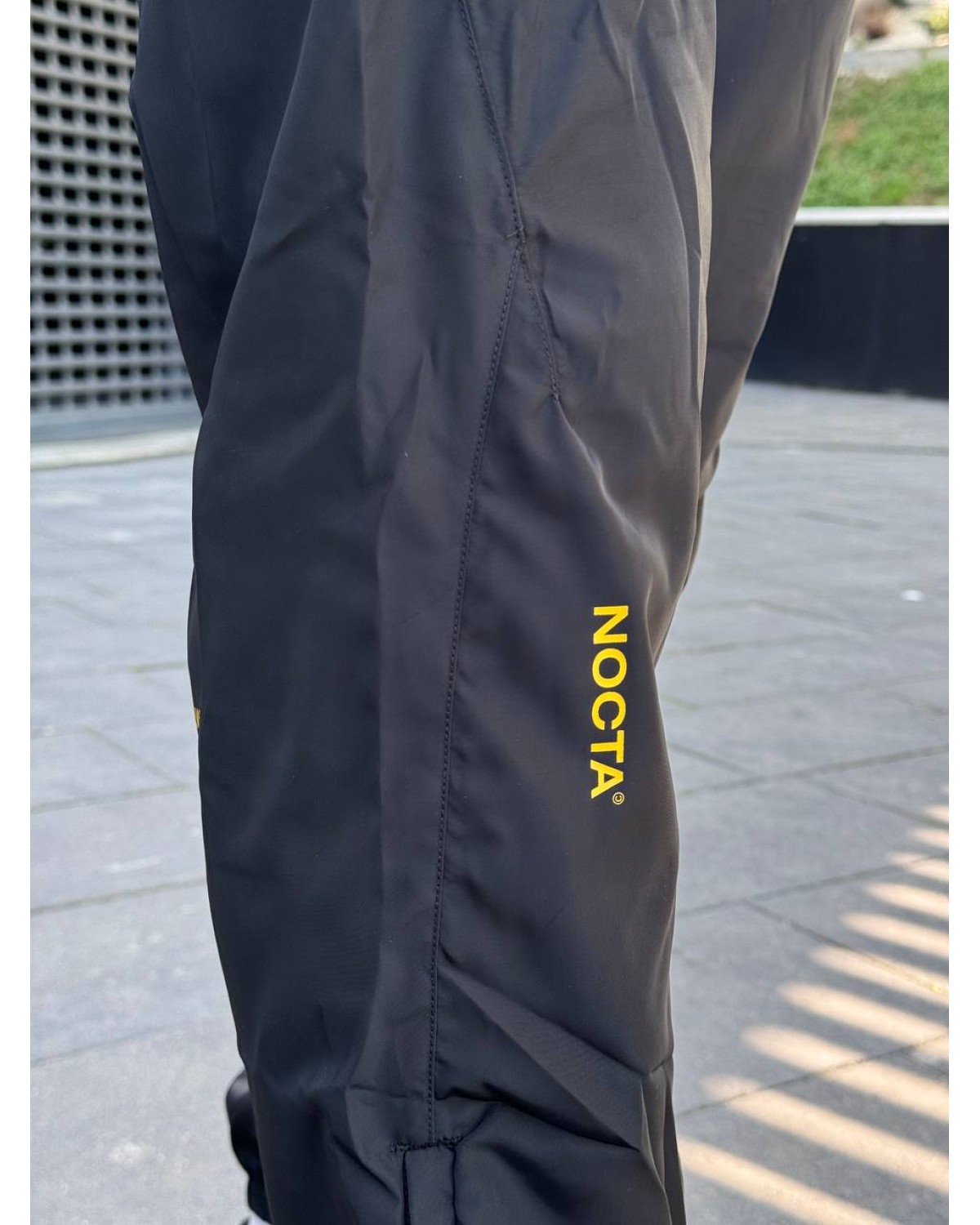 Спортивні штани Nike × Drake Nocta NRG WOVEN TRACK PANTS BLACK Yellow