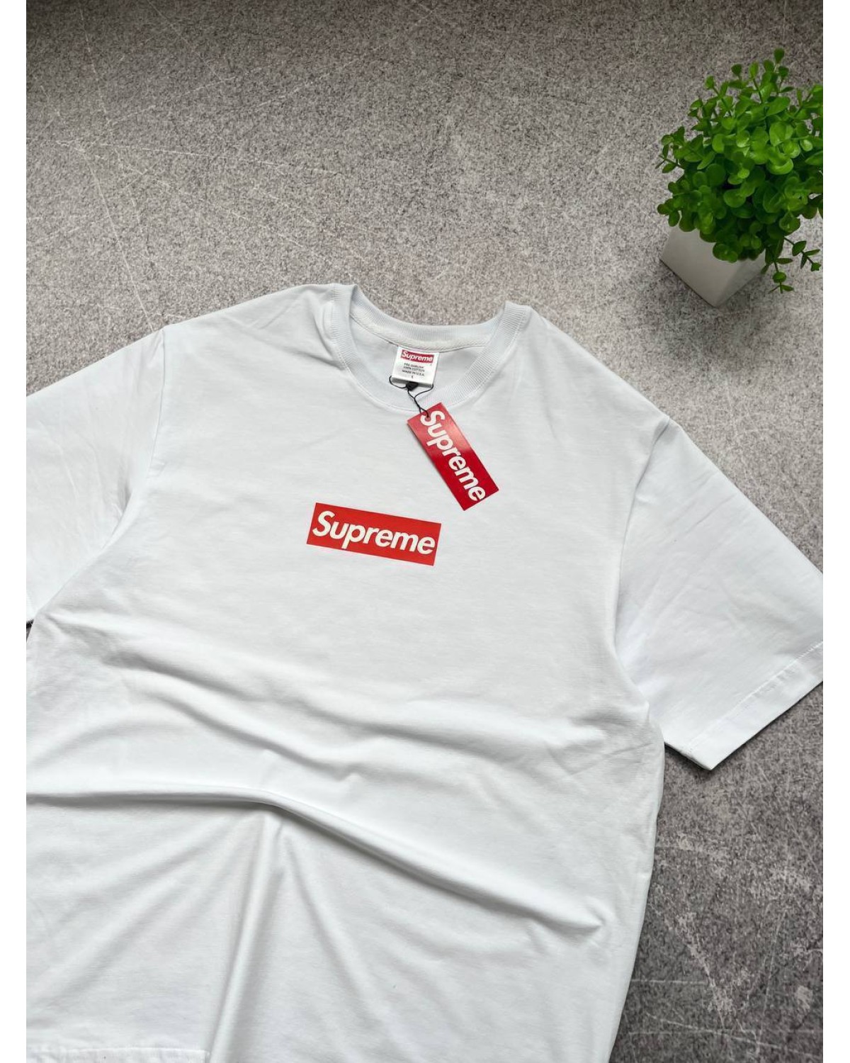 Футболка Supreme