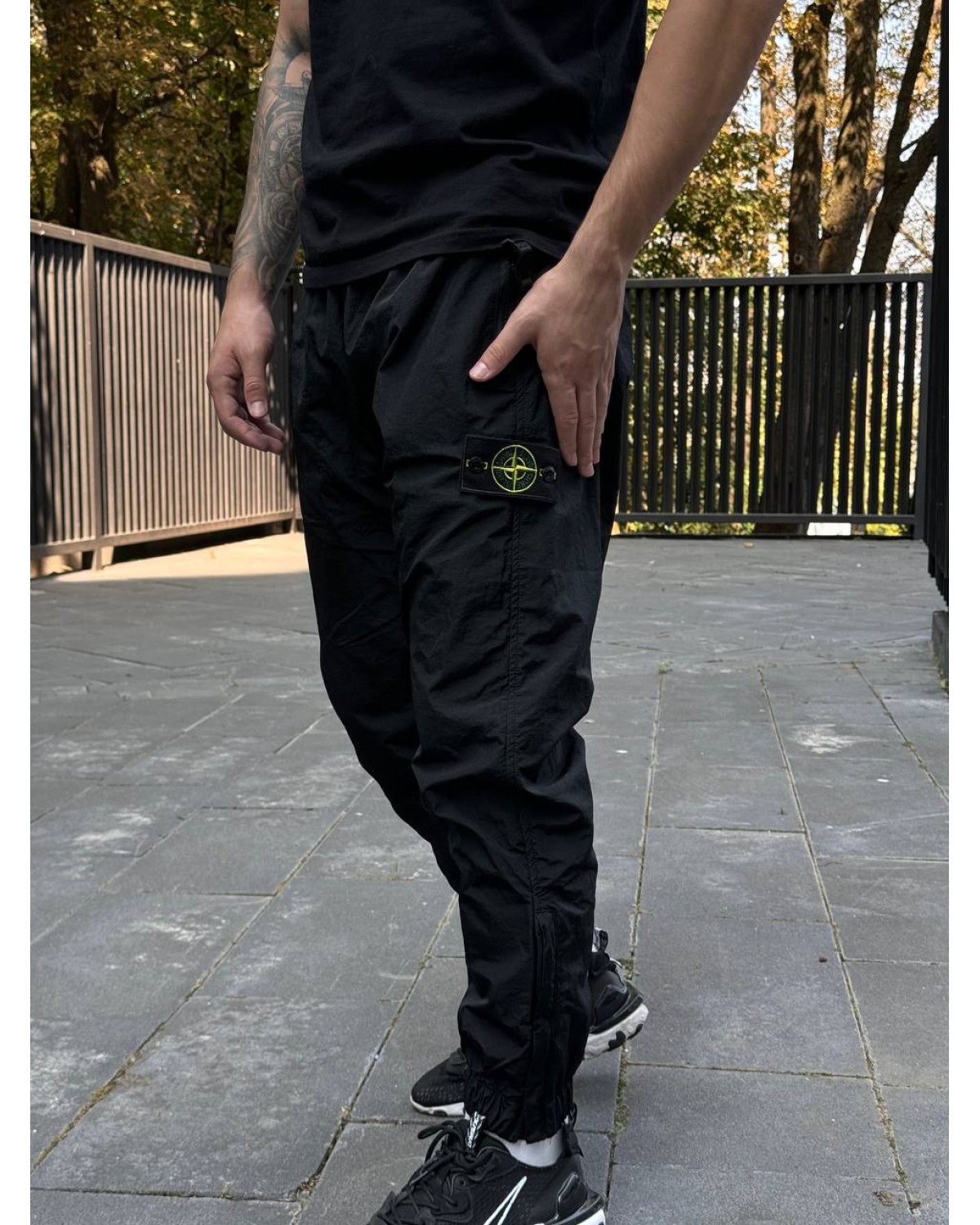 Штани Stone Island metallic nylon чорні