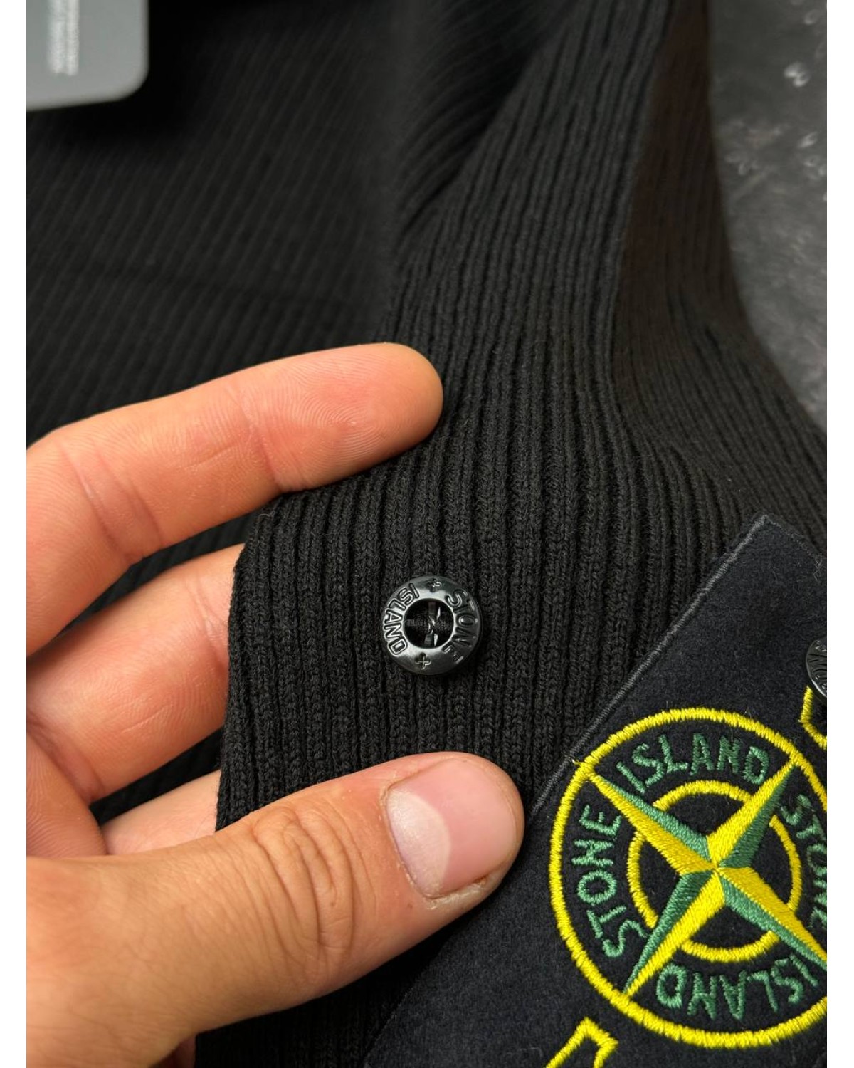 Гольф Stone Island чорний