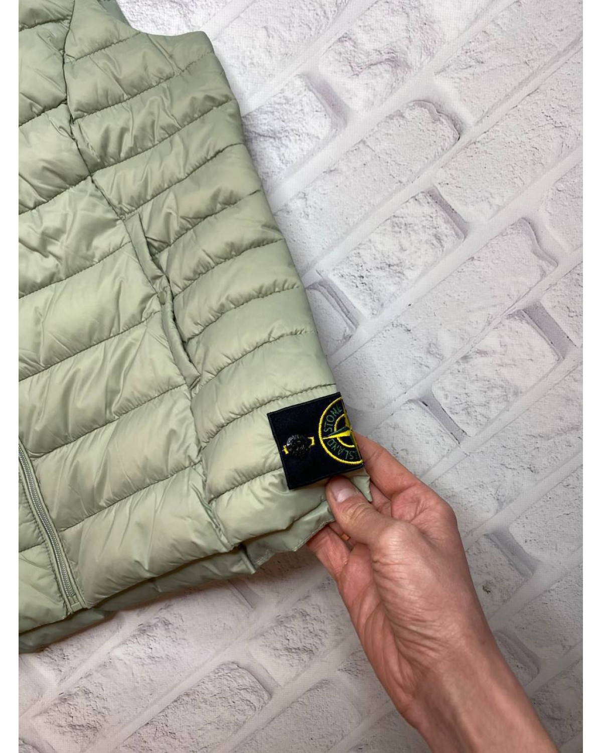 Жилет Stone Island зелений