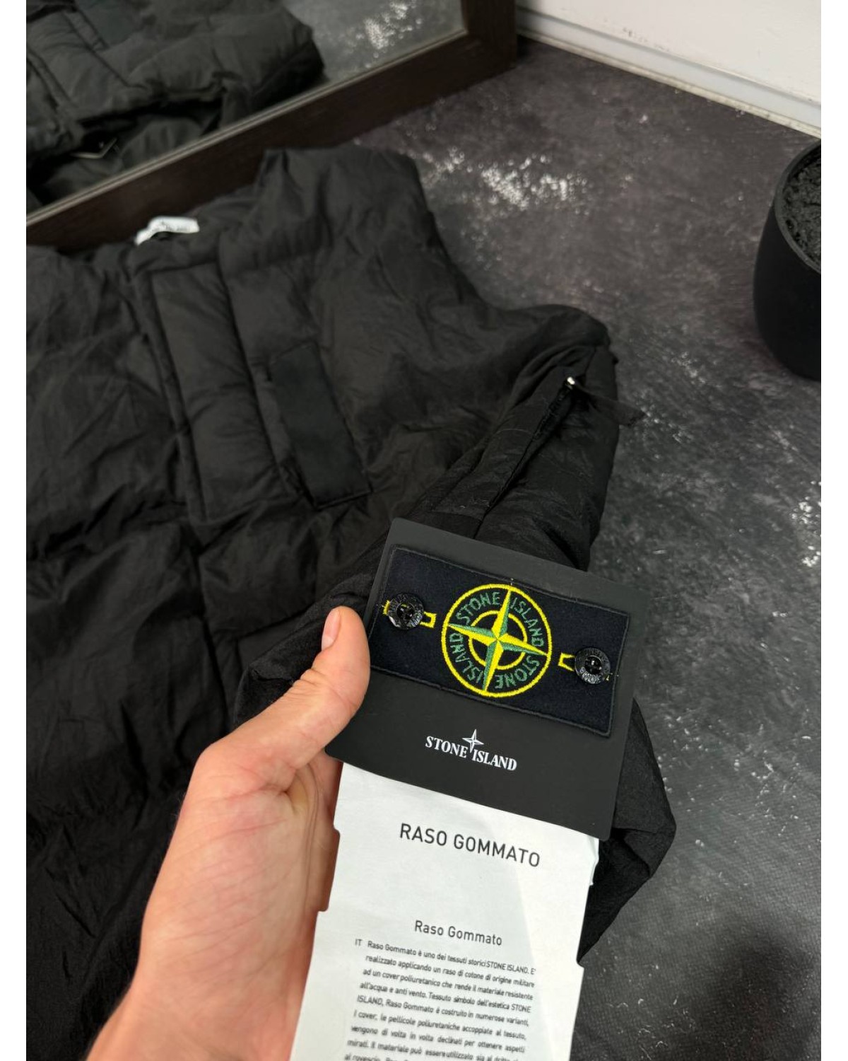 Жилет Stone Island чорний