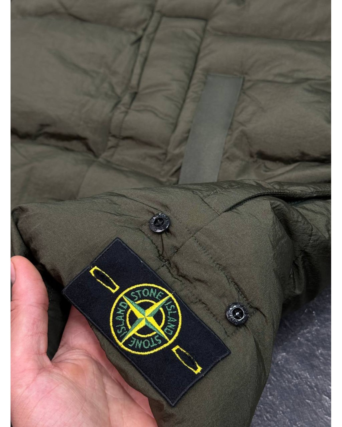 Жилет Stone Island хакі