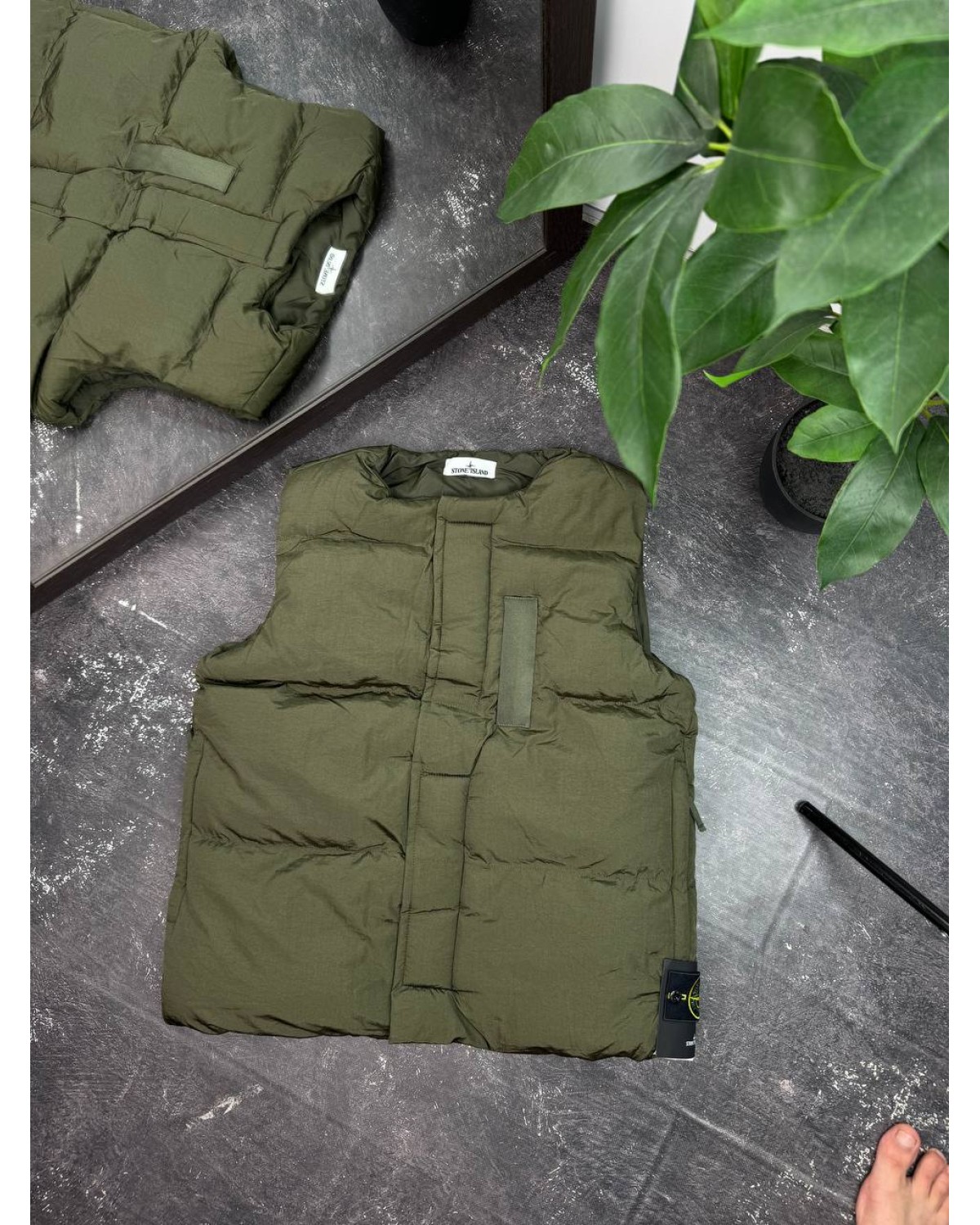 Жилет Stone Island хакі