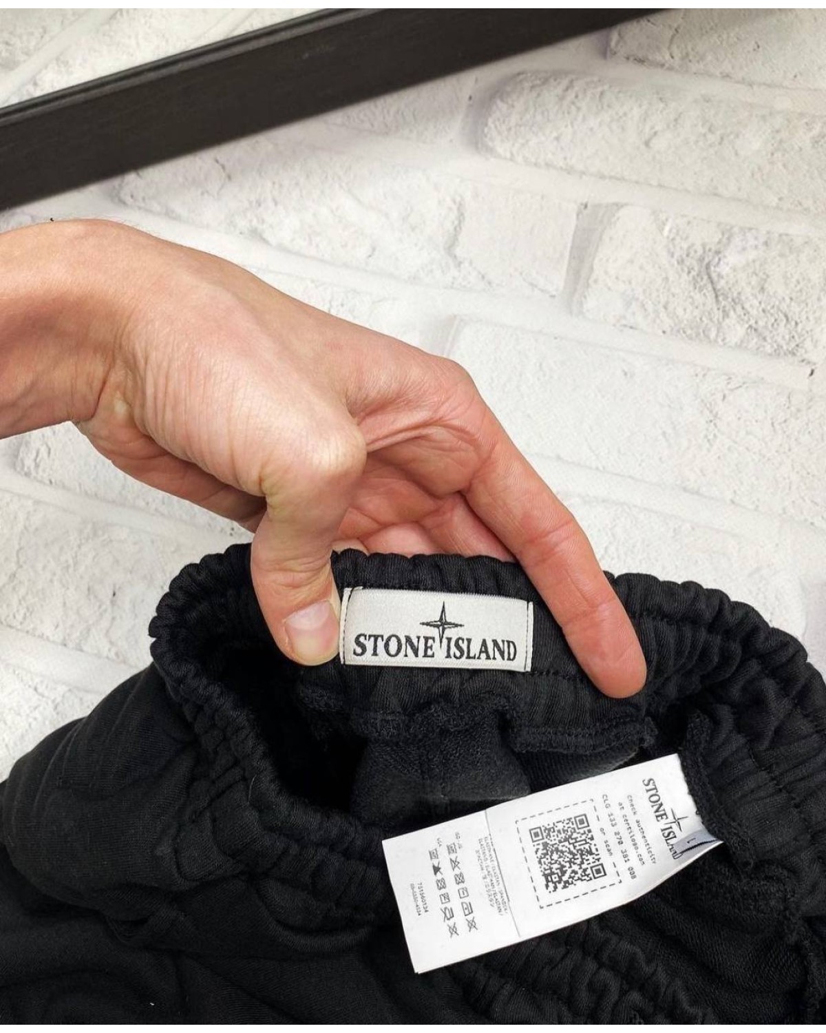 Шорти Stone Island чорні