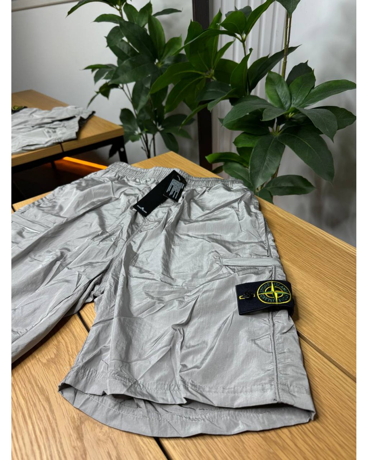 Шорти Карго  Stone Island nylon metal срібні