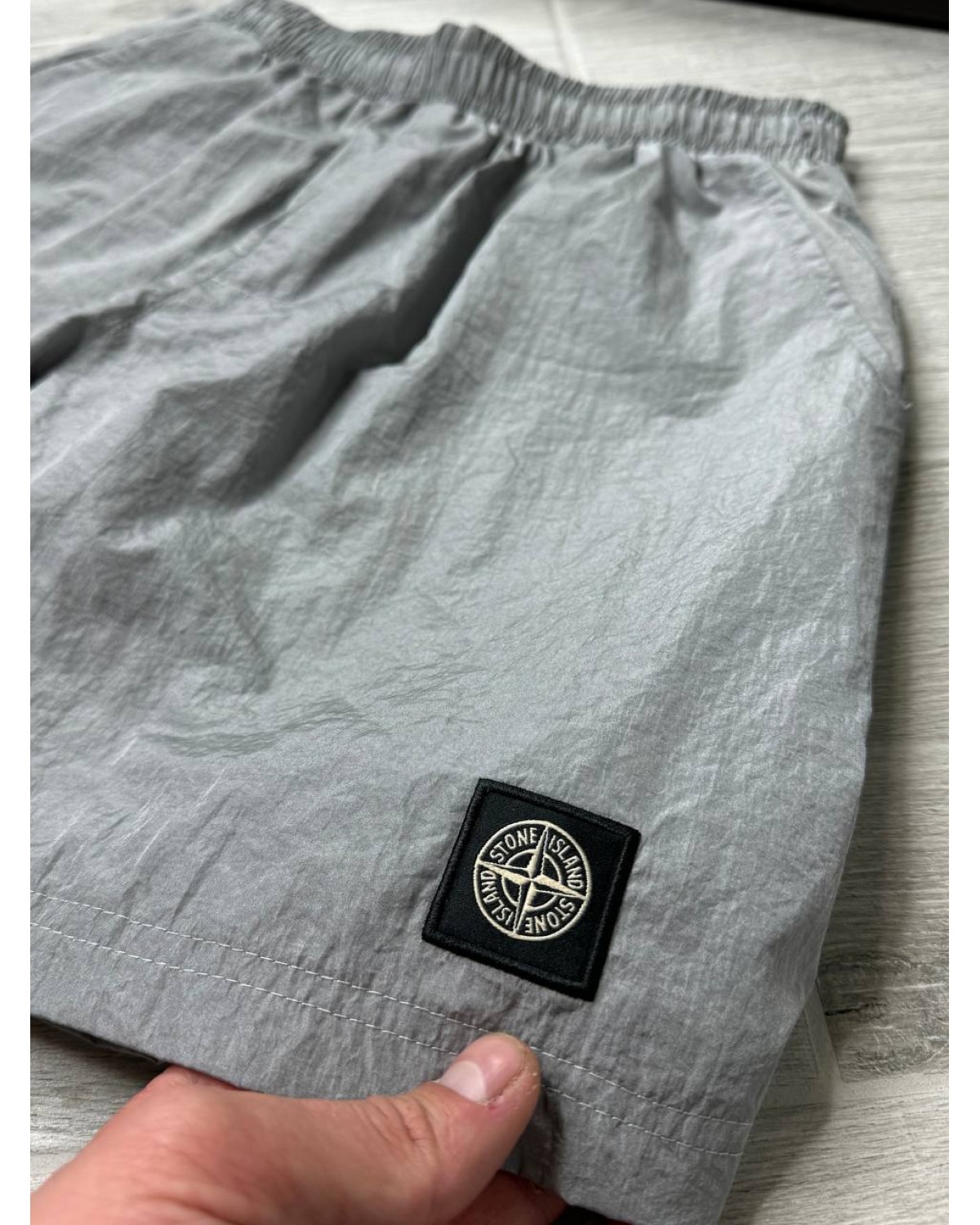 Шорти Stone Island NYLON METAL PATCH PROGRA  срібні