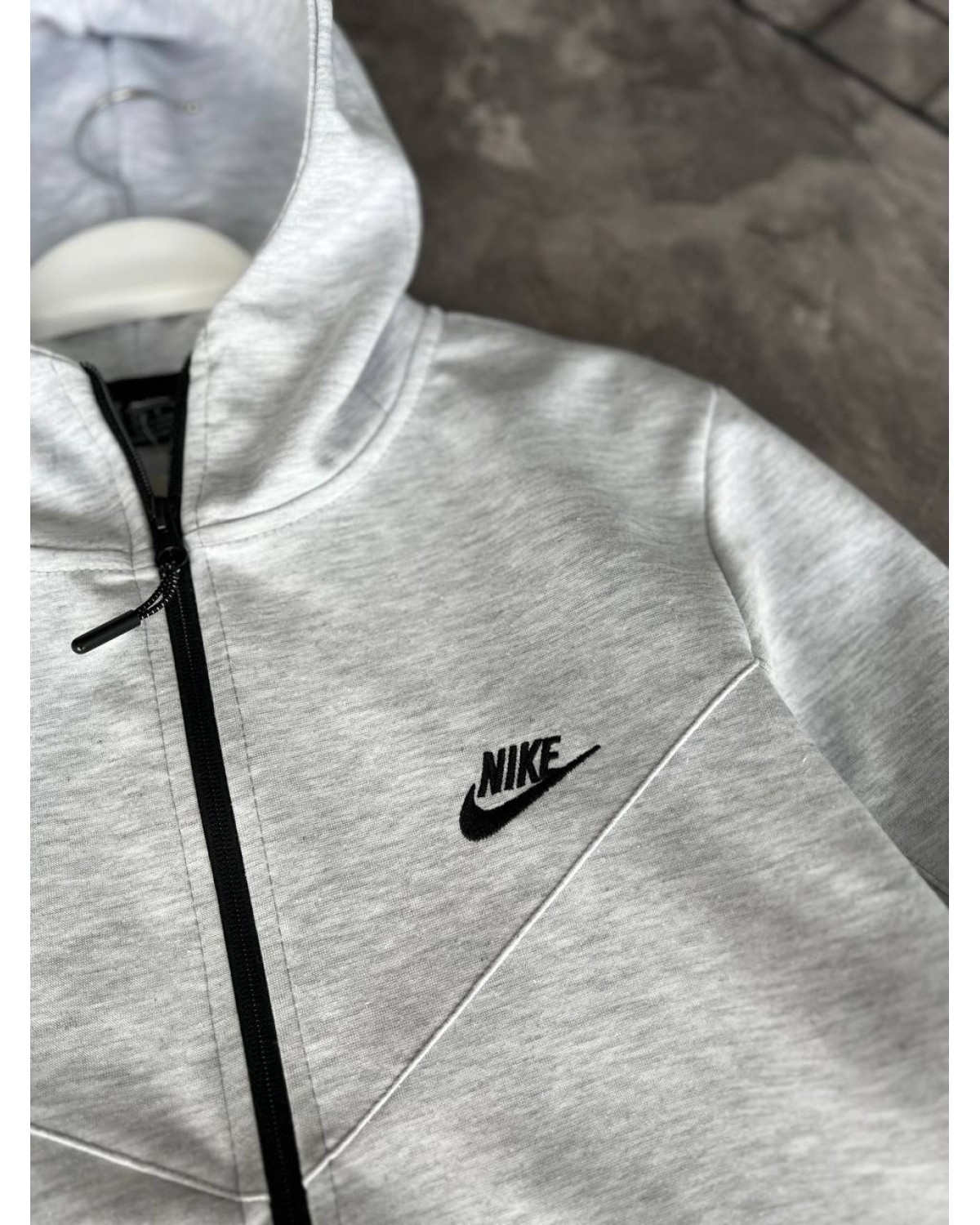 Спортивний костюм Nike сірий