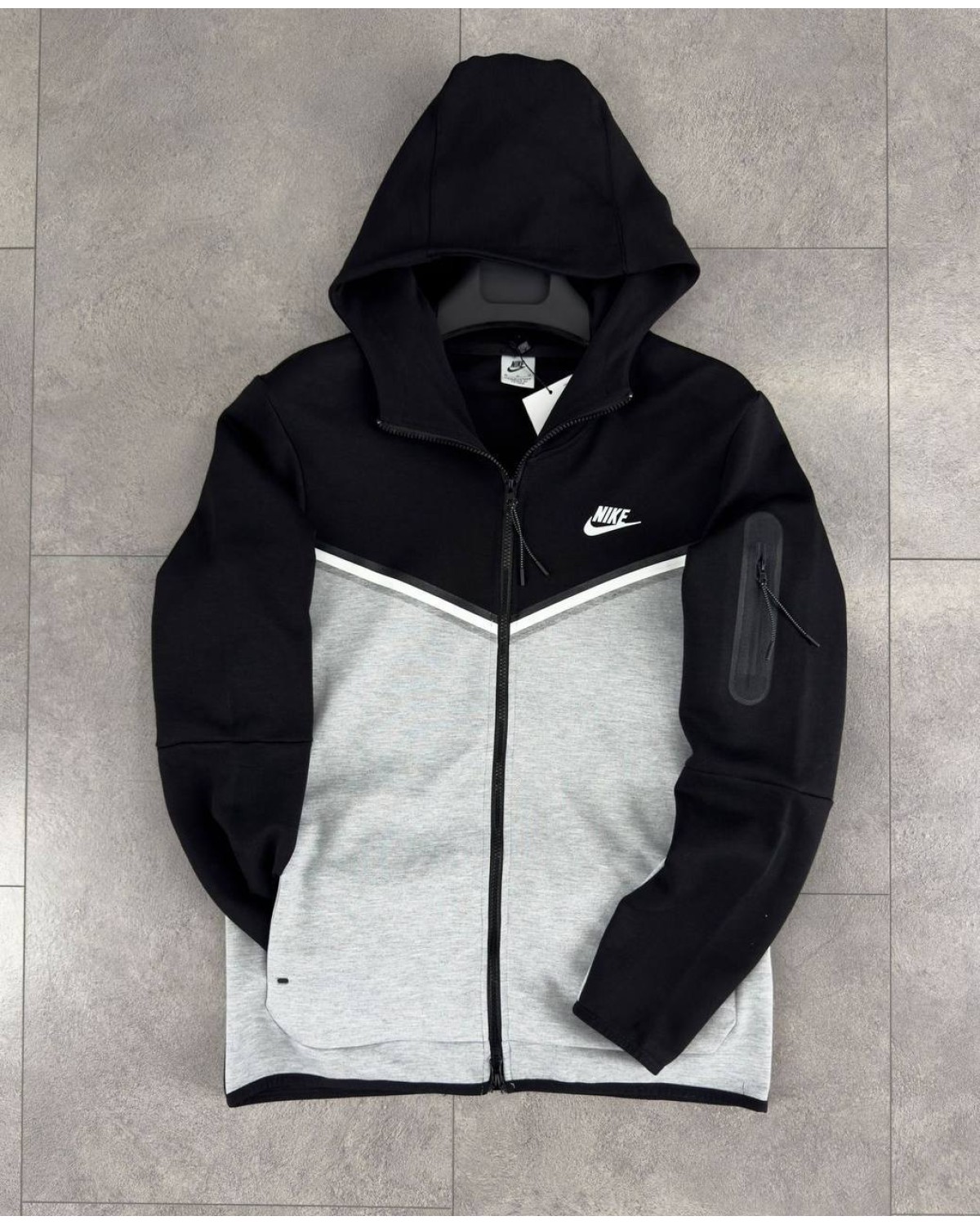 Зіп - худі Nike Tech Fleece чорно - сіра