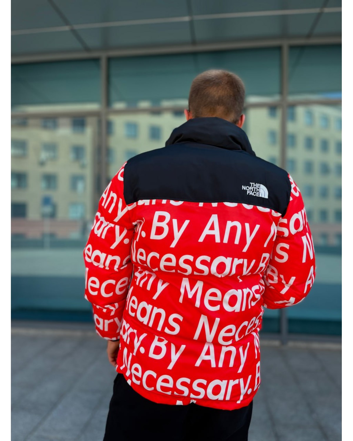 Пуховик The North Face × Supreme червоний