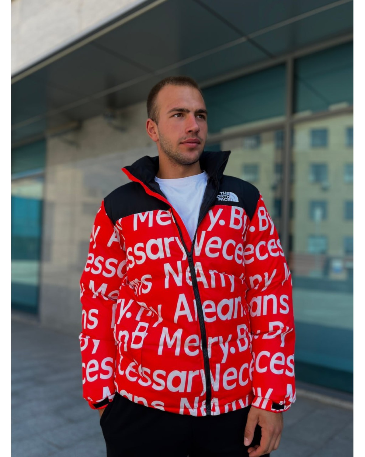 Пуховик The North Face × Supreme червоний